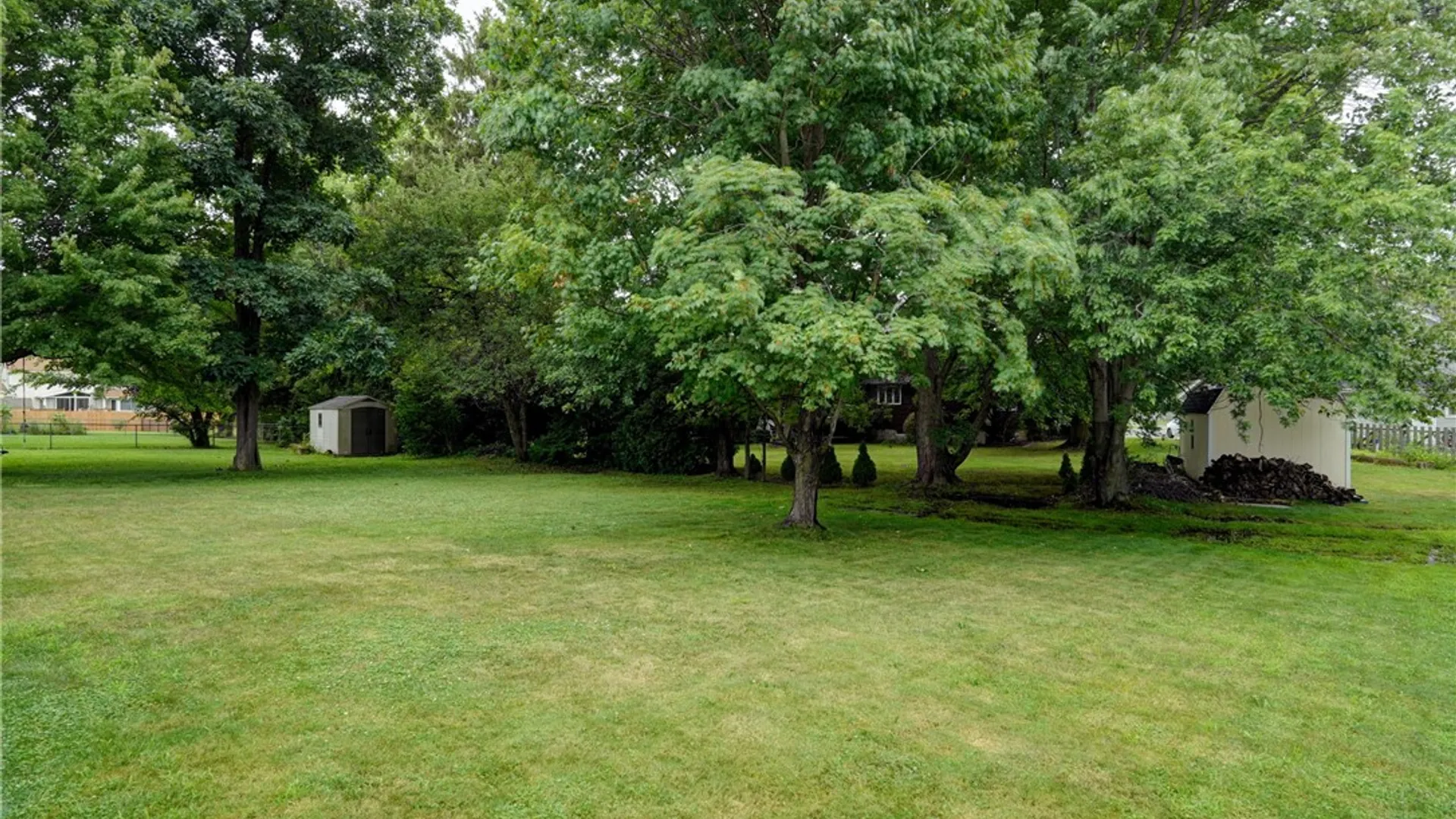 Property at 72 Burlwood Dr, Greece, NY 14612 32