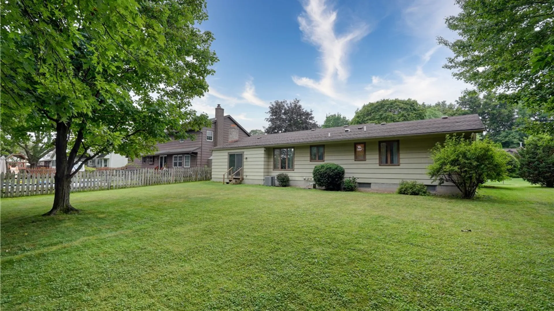 Property at 72 Burlwood Dr, Greece, NY 14612 34