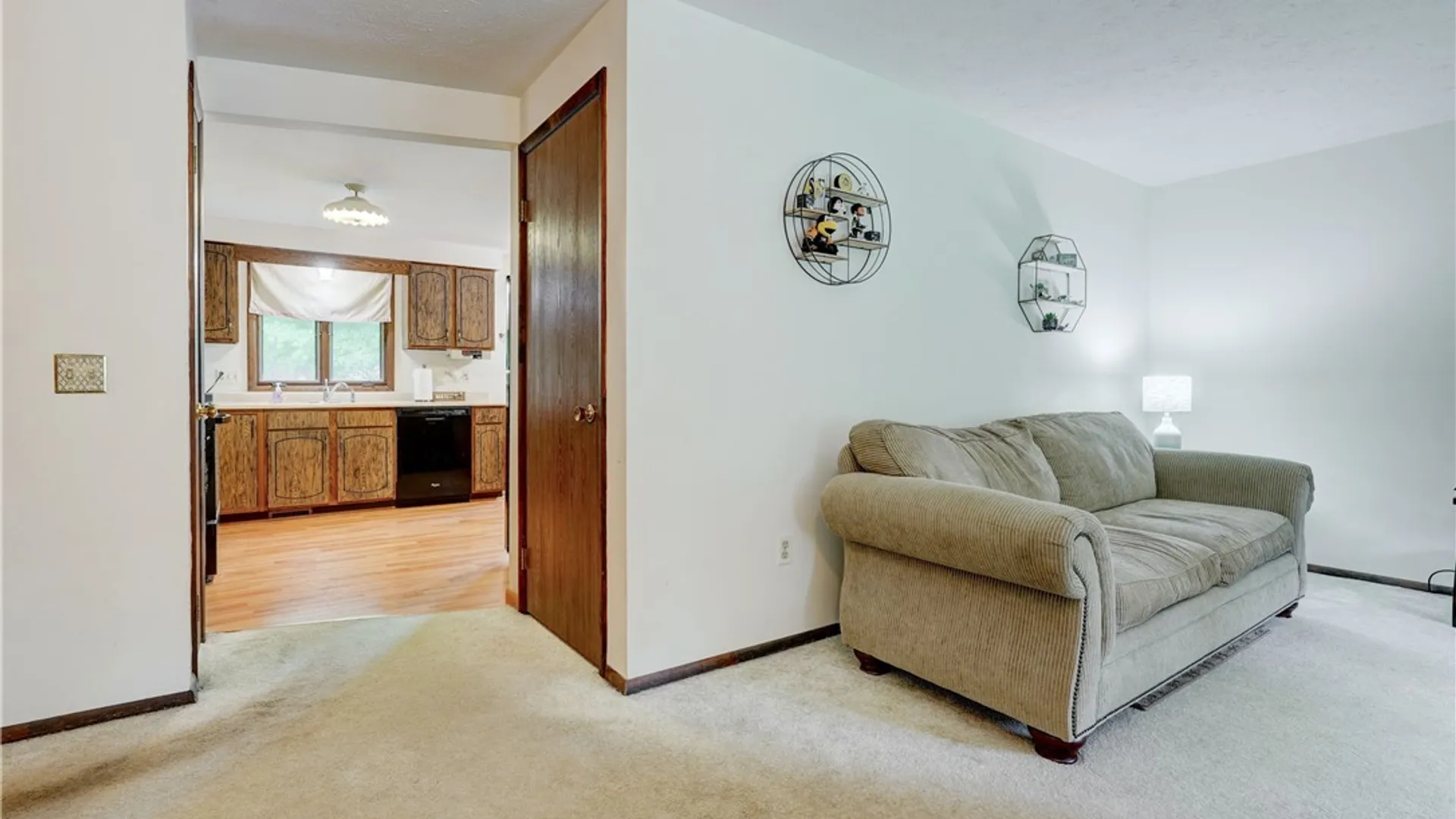 Property at 72 Burlwood Dr, Greece, NY 14612 9