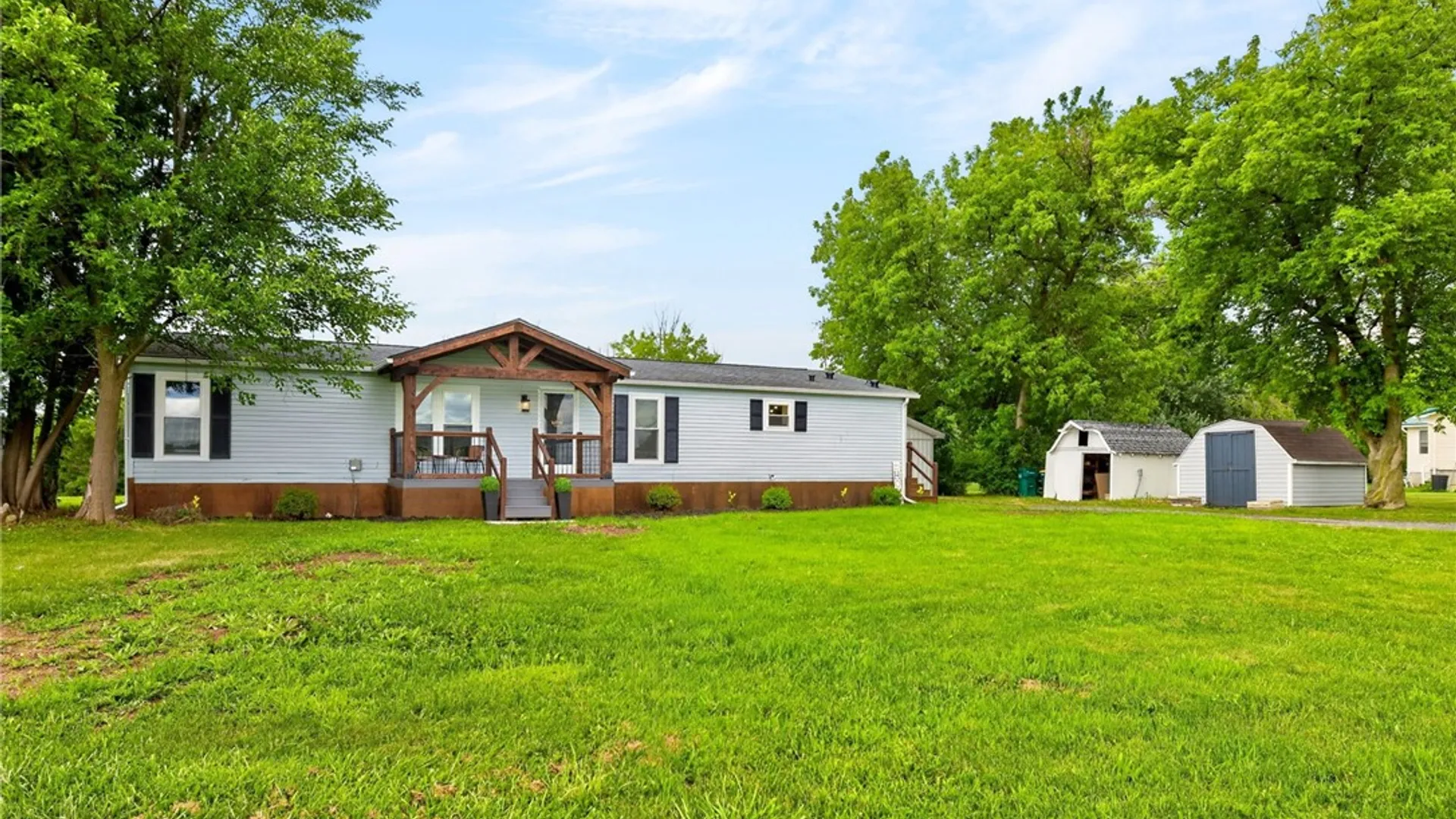 Property at 4390 Latting Road, Manchester, NY 14548 3