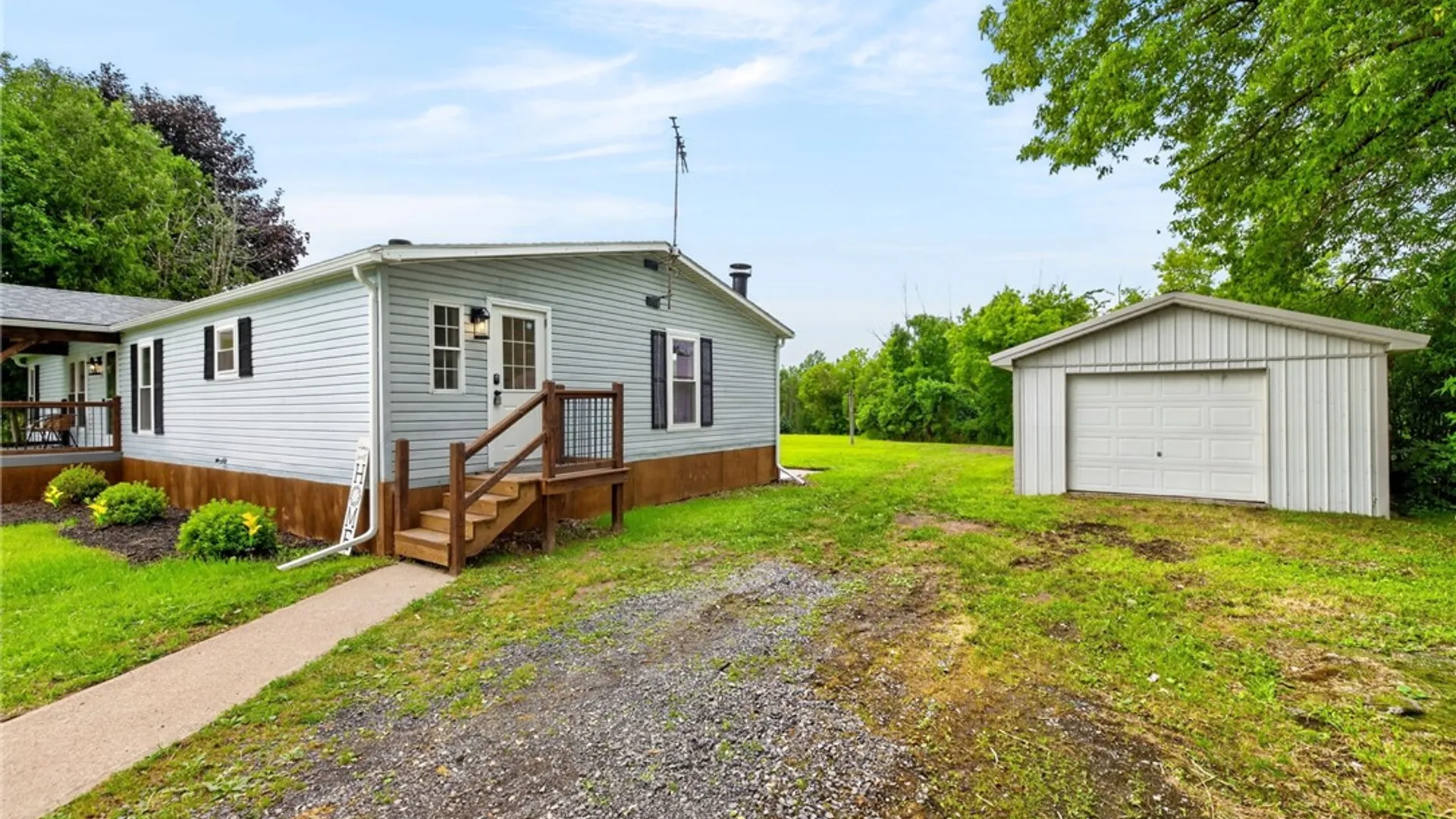 Property at 4390 Latting Road, Manchester, NY 14548 4