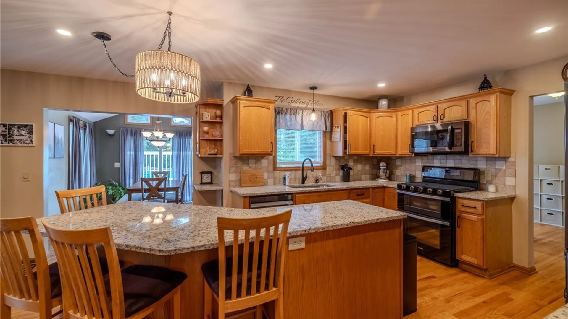 Property at 8226 Cicero Mills Road, Cicero, NY 13039 4
