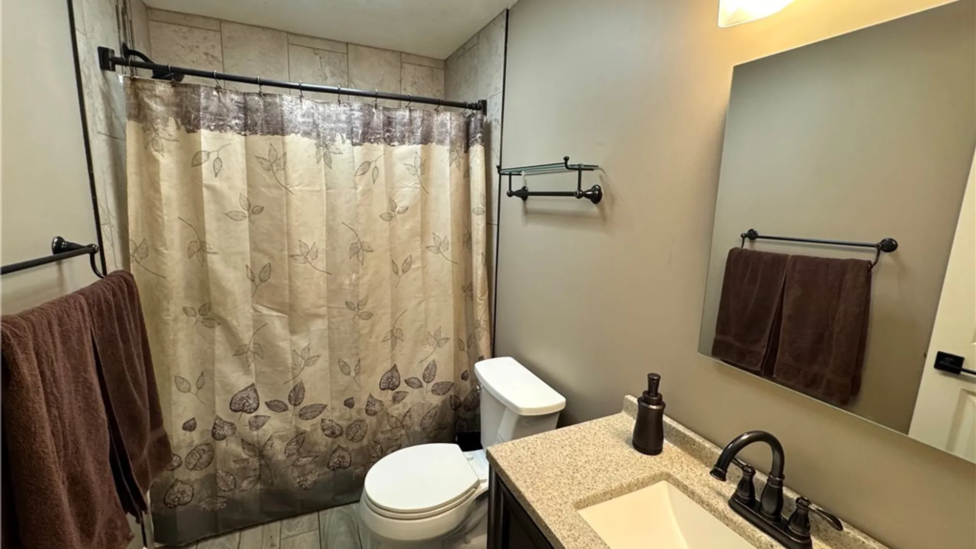 Property at 8226 Cicero Mills Road, Cicero, NY 13039 27