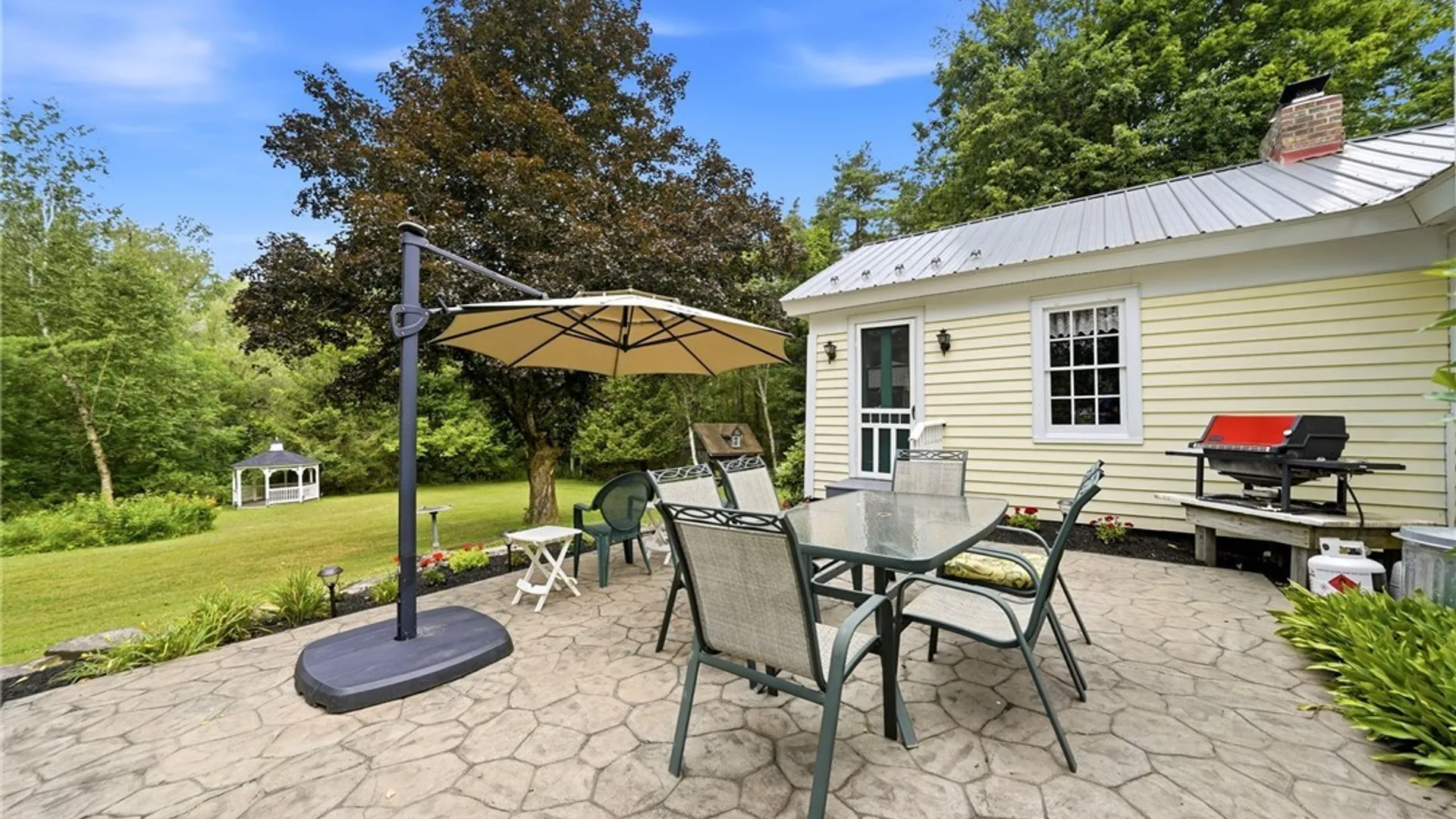 Property at 9780 New Oregon Road, Eden, NY 14057 4