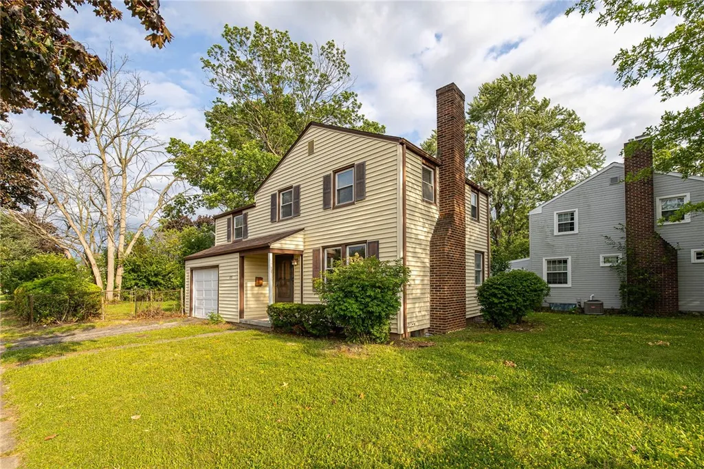 Property at 205 Lattimore Rd, Rochester, NY 14620