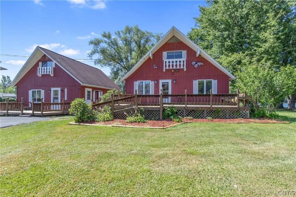 Property at 261-263 Oneida River Road, Schroeppel, NY 13132