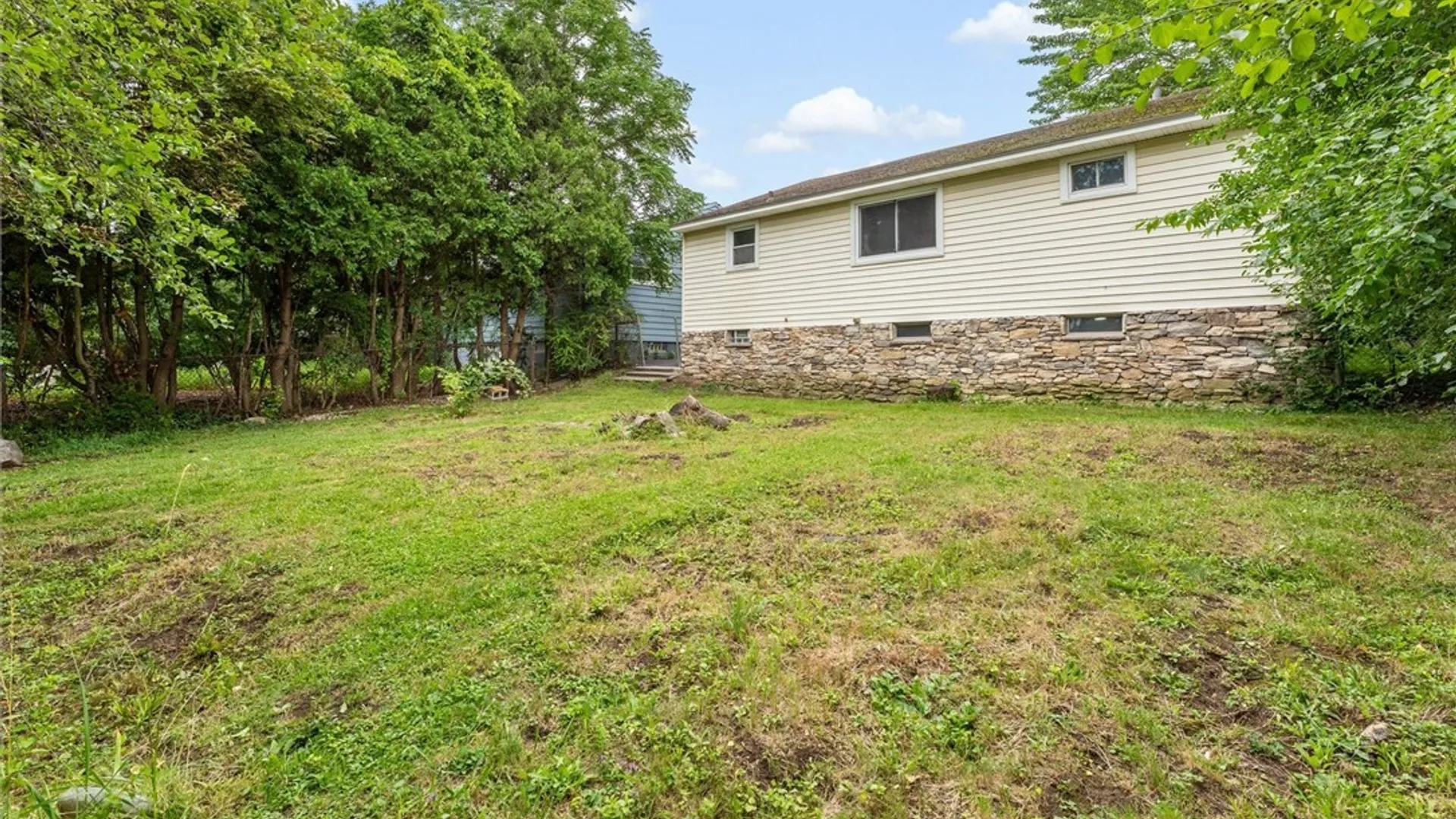 Property at 513 Mountainview Avenue, Syracuse, NY 13224 47