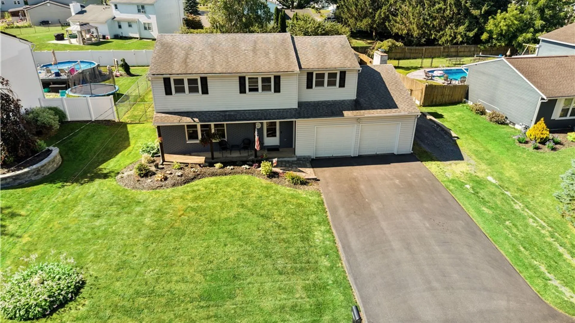 Property at 8032 Trina Circle, Clay, NY 13041 3