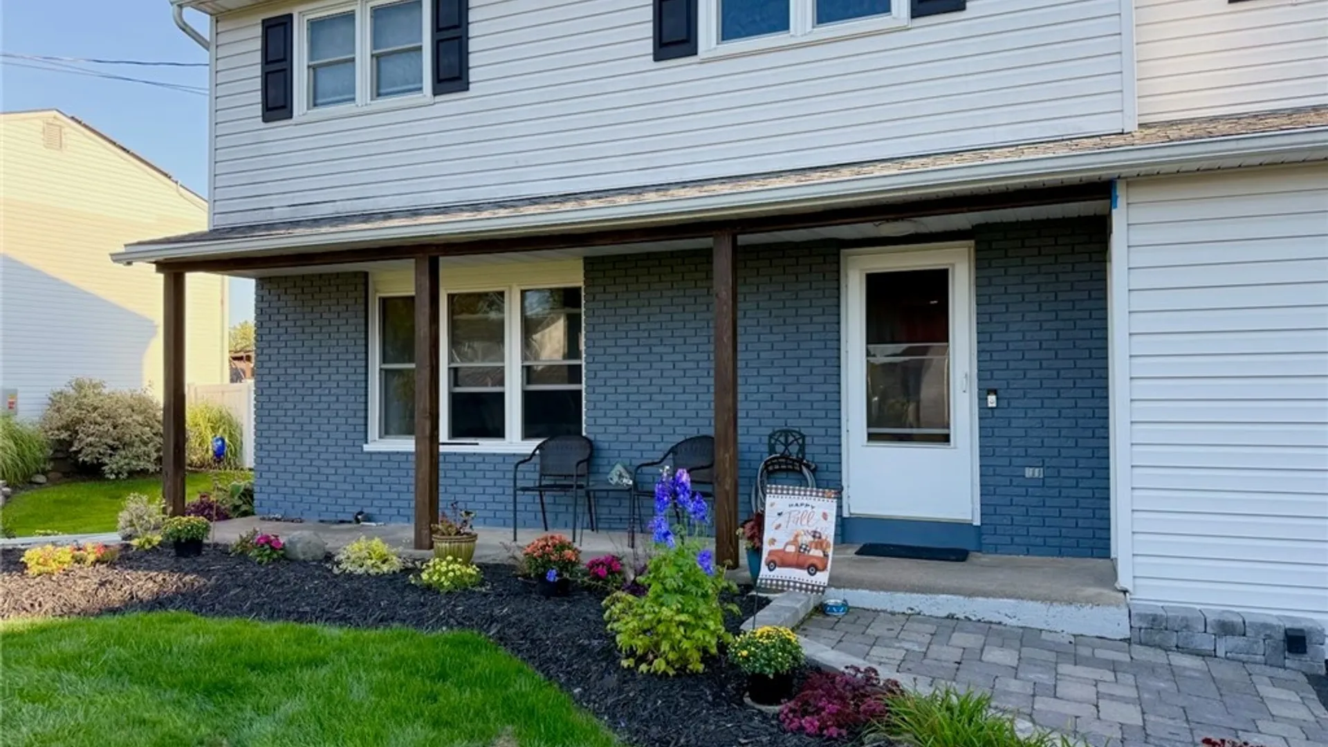 Property at 8032 Trina Circle, Clay, NY 13041 4