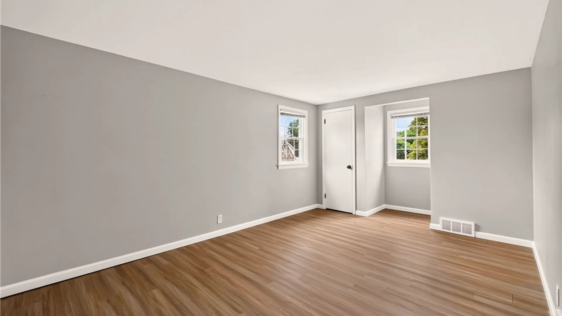 Property at 430 Cooper Road, Irondequoit, NY 14617 24
