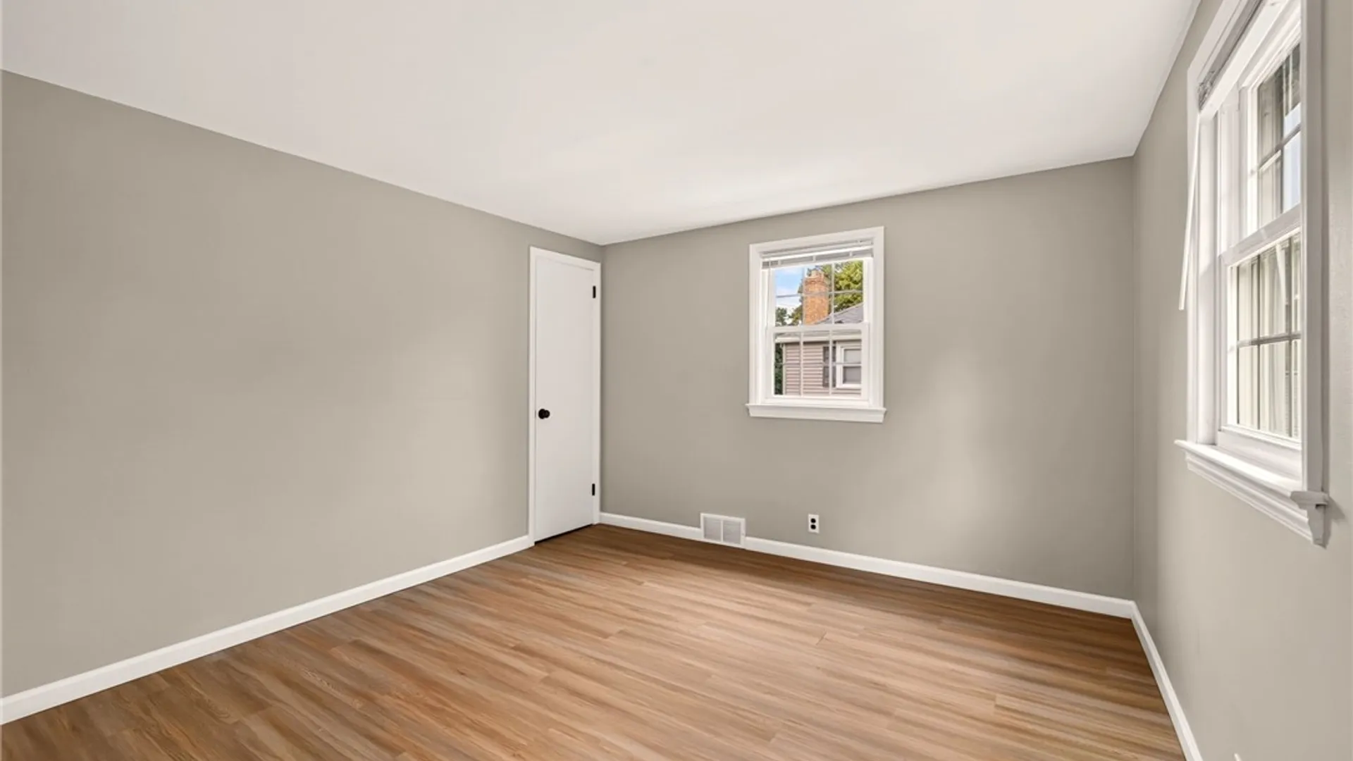 Property at 430 Cooper Road, Irondequoit, NY 14617 25