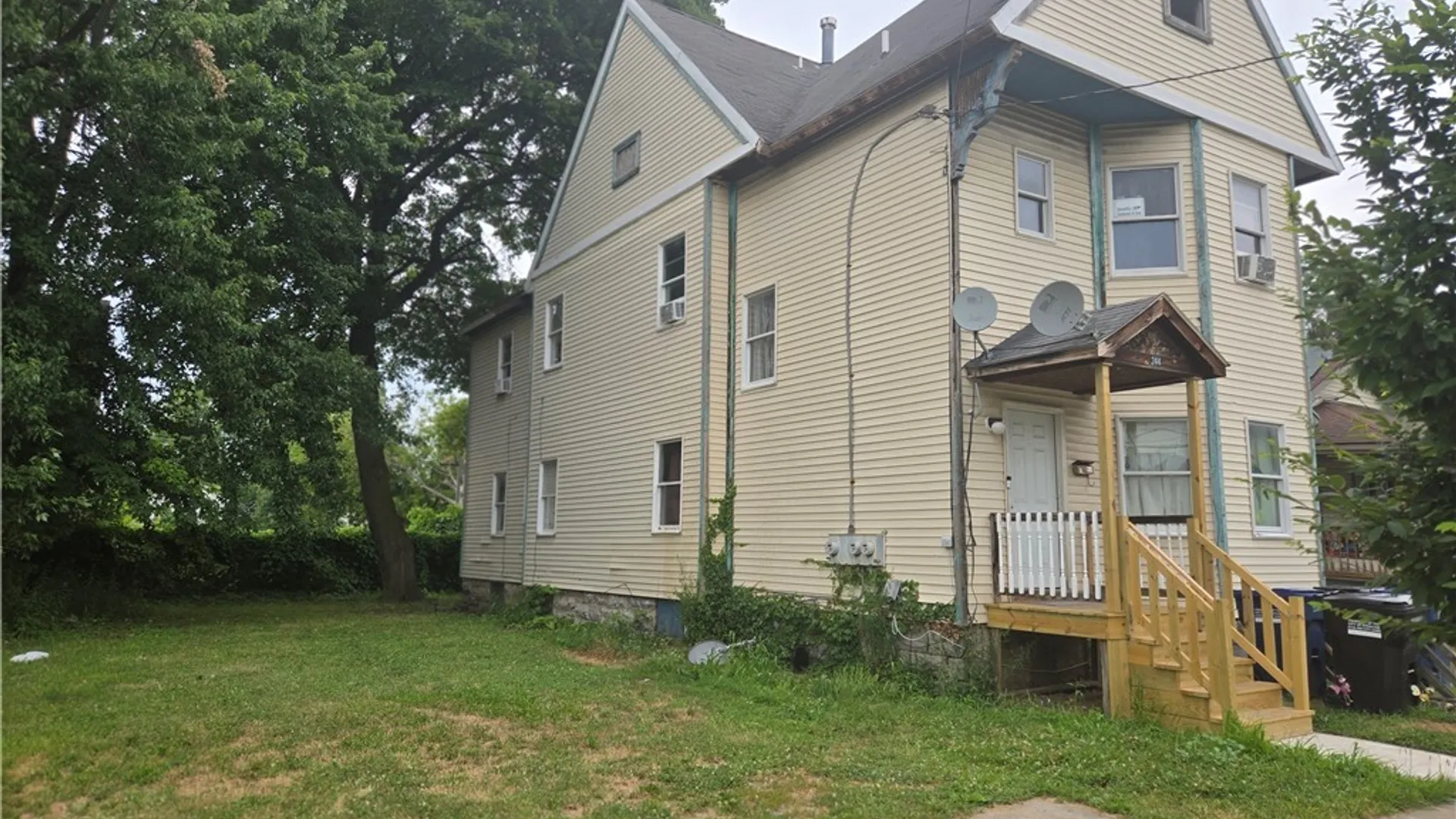 Property at 222 Shonnard Street, Syracuse, NY 13204 4