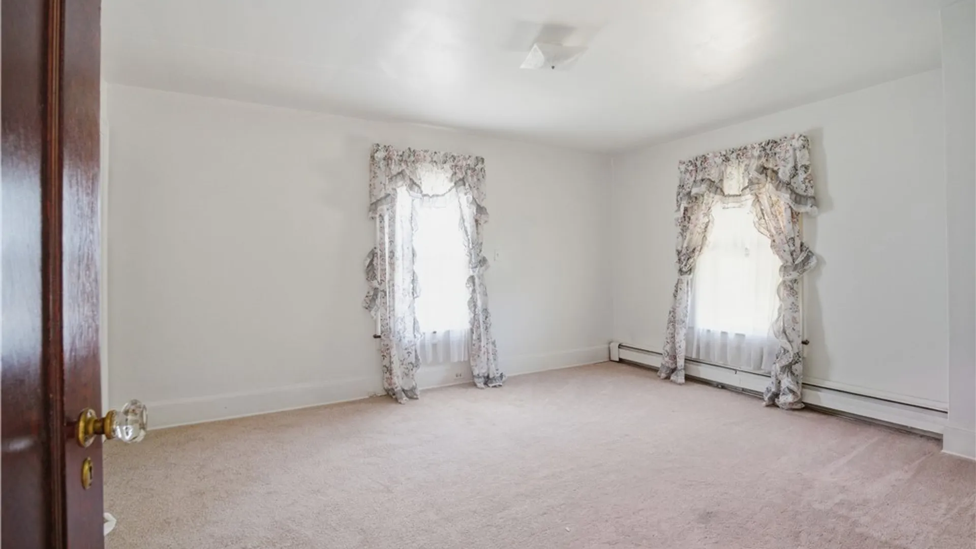 Property at 15 Chautauqua Avenue, Jamestown, NY 14701 21