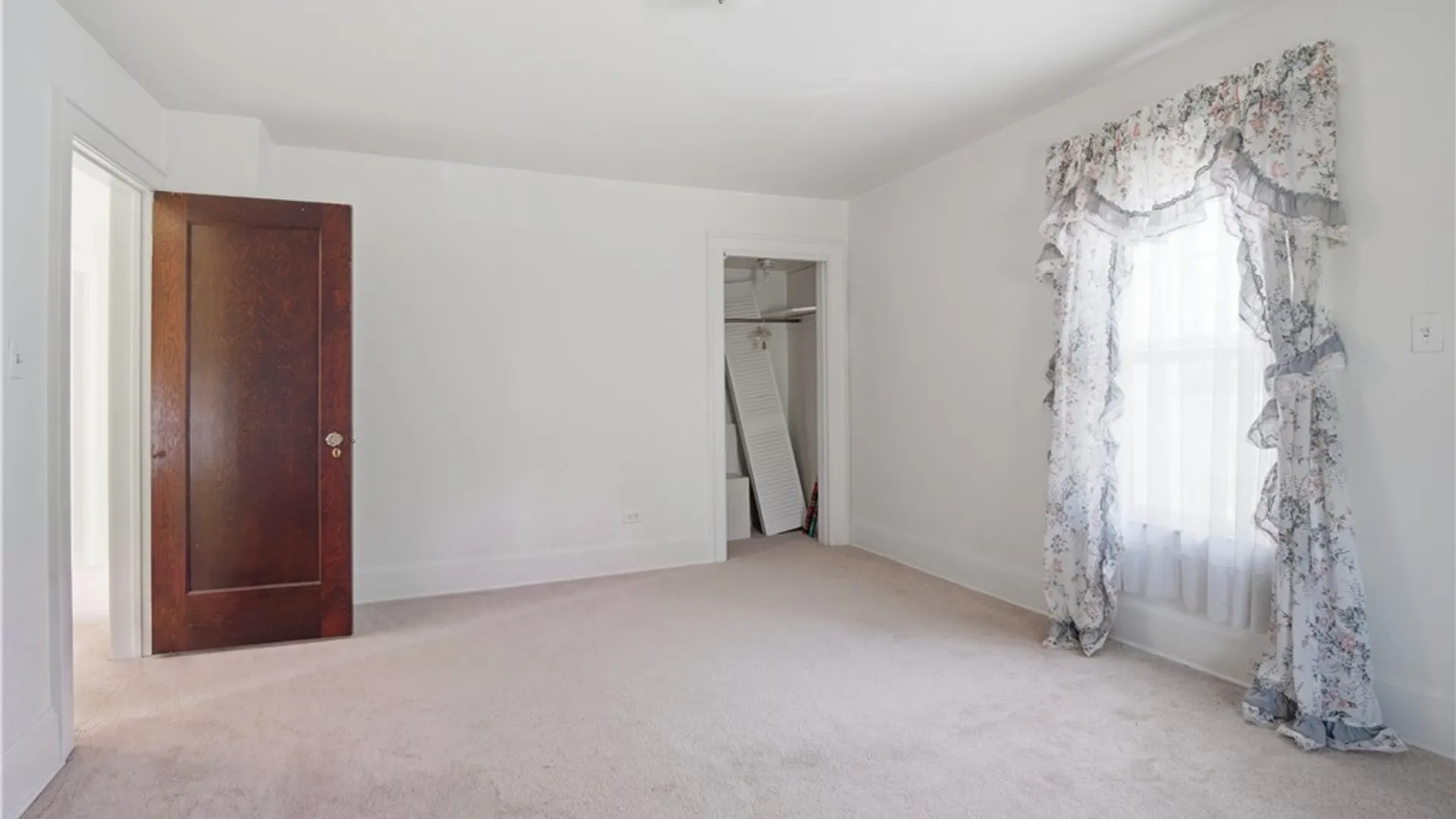 Property at 15 Chautauqua Avenue, Jamestown, NY 14701 22