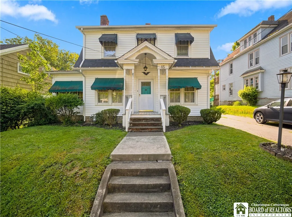 Property at 15 Chautauqua Avenue, Jamestown, NY 14701