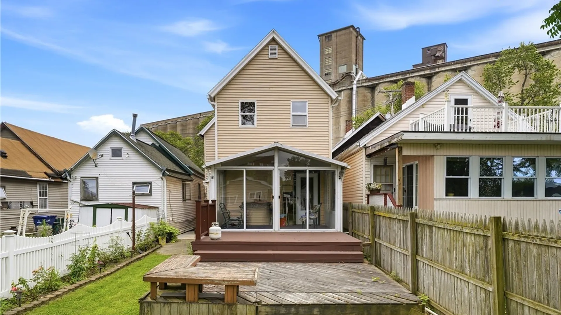 Property at 8 Kentucky Street, Buffalo, NY 14204 13