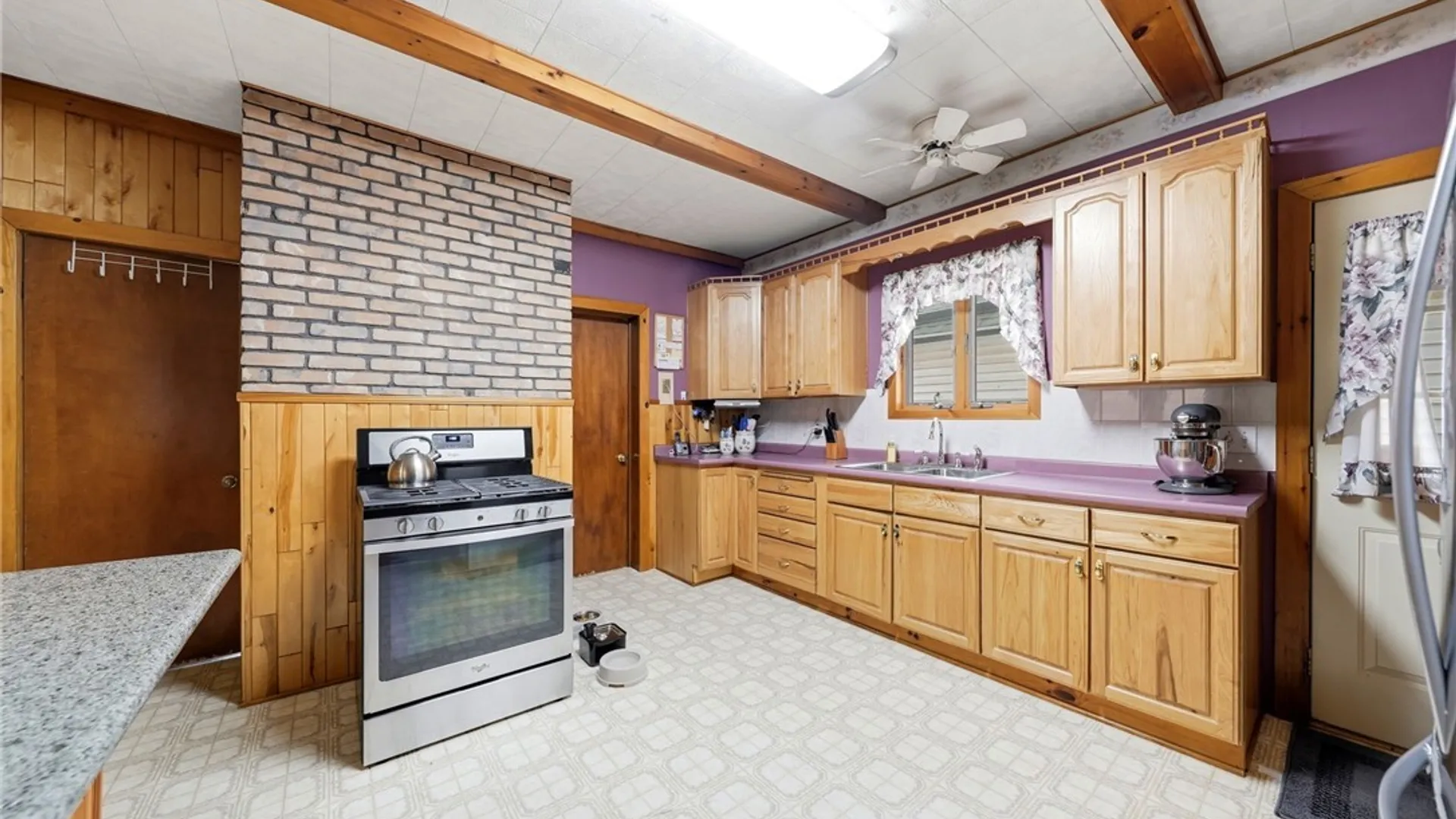 Property at 8 Kentucky Street, Buffalo, NY 14204 18