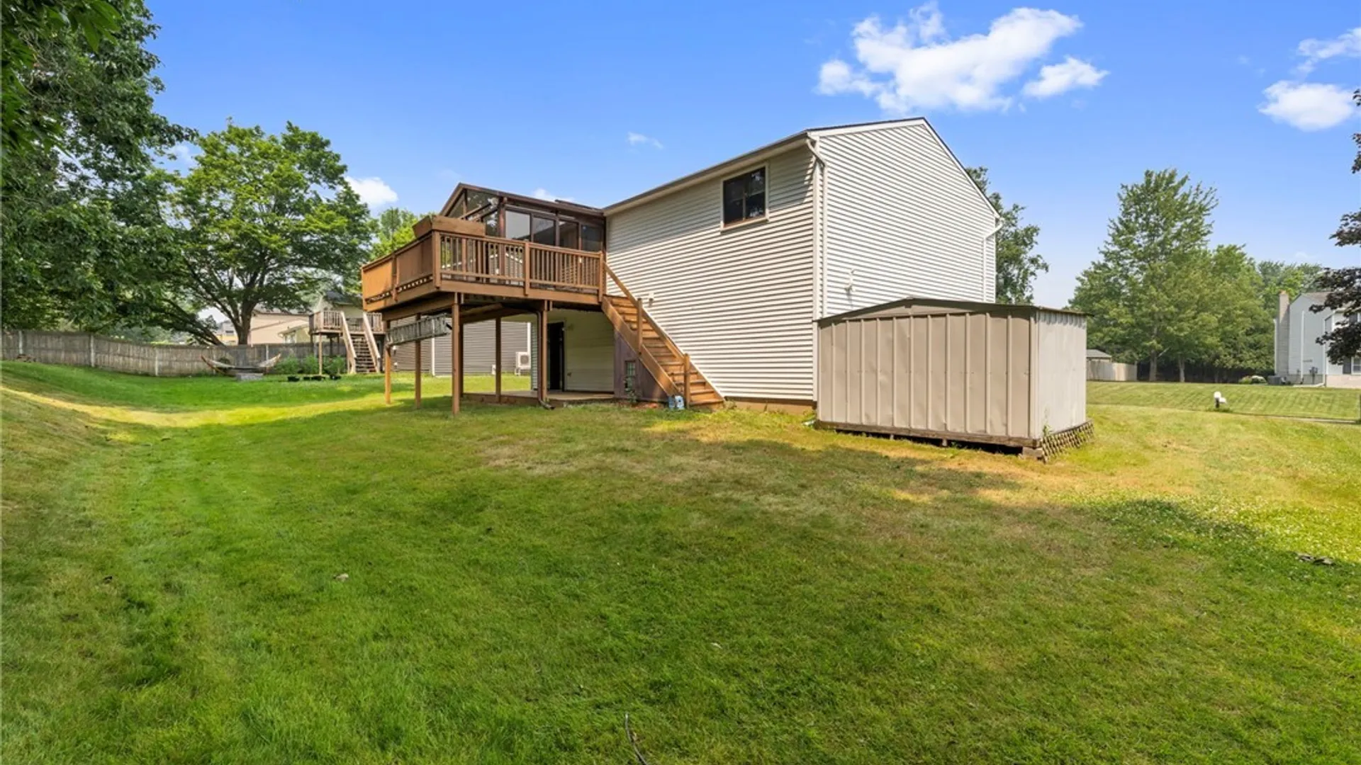 Property at 8383 Zenith Dr, Clay, NY 13027 47