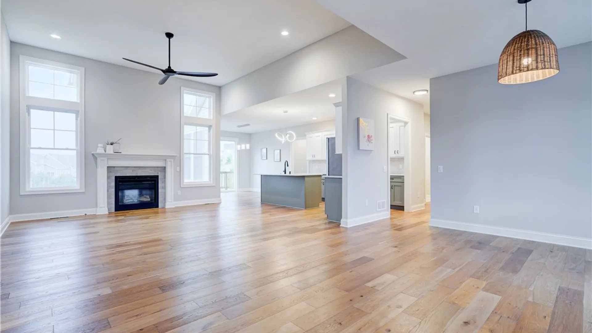 Property at 4 Black Wood Circle, Pittsford, NY 14534 2