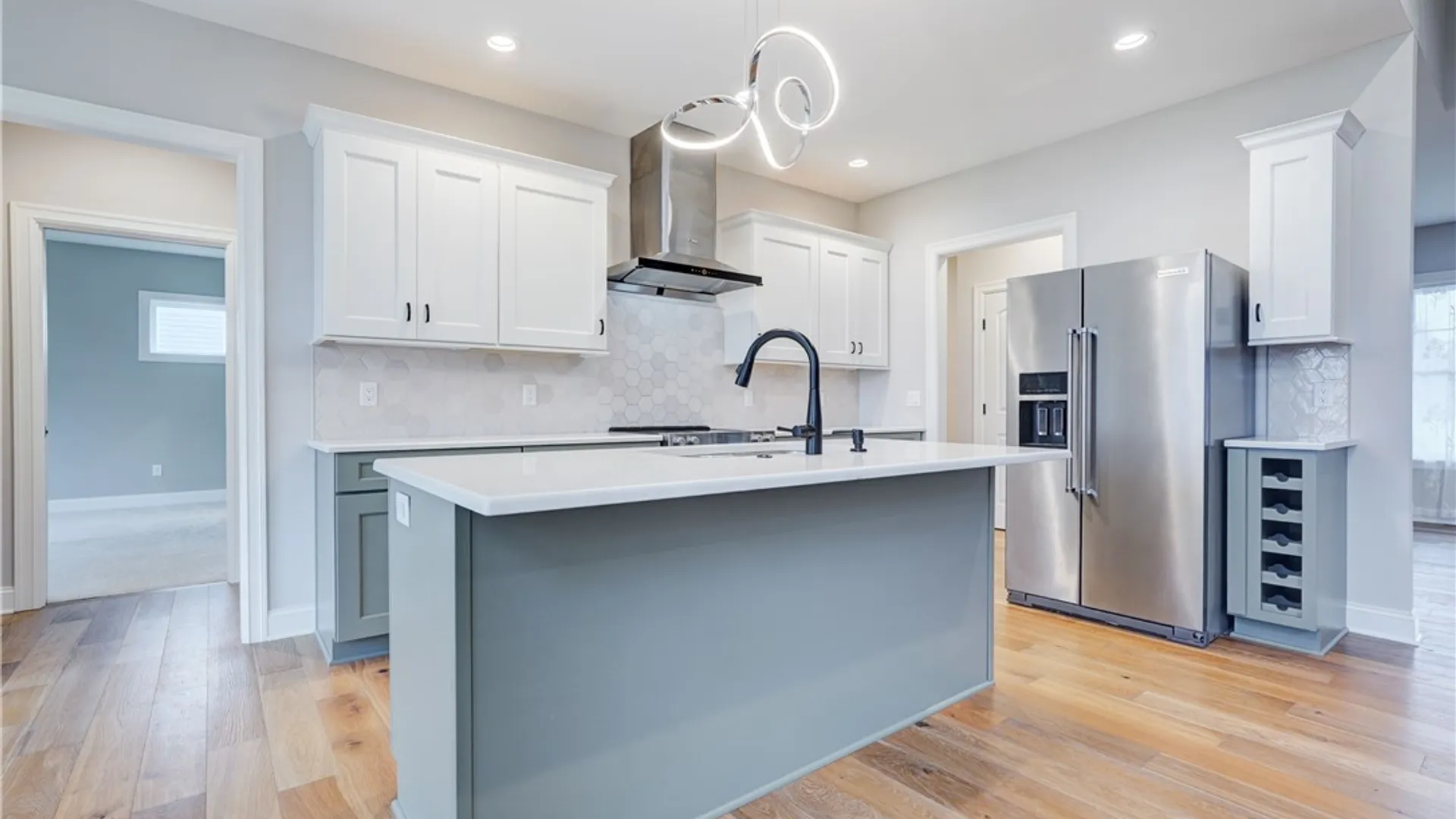 Property at 4 Black Wood Circle, Pittsford, NY 14534 5