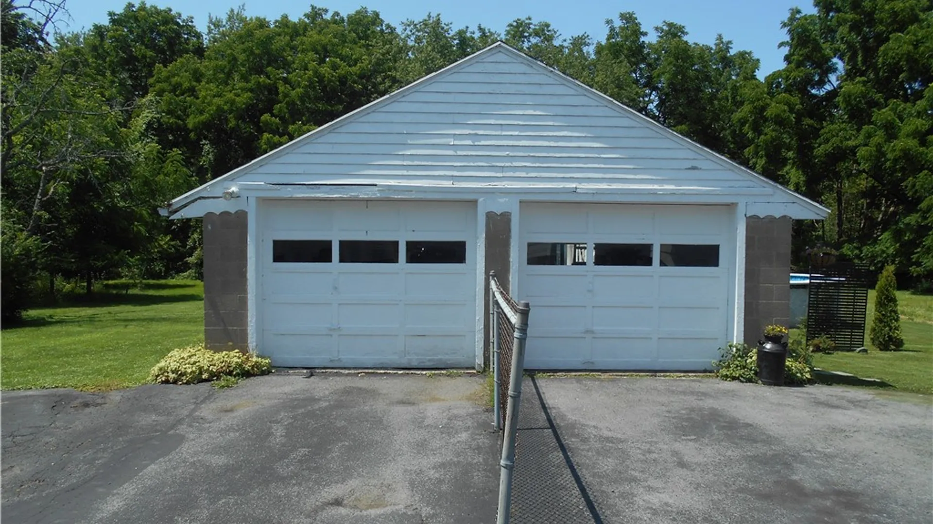Property at 131 Dunning Avenue, Auburn, NY 13021 4