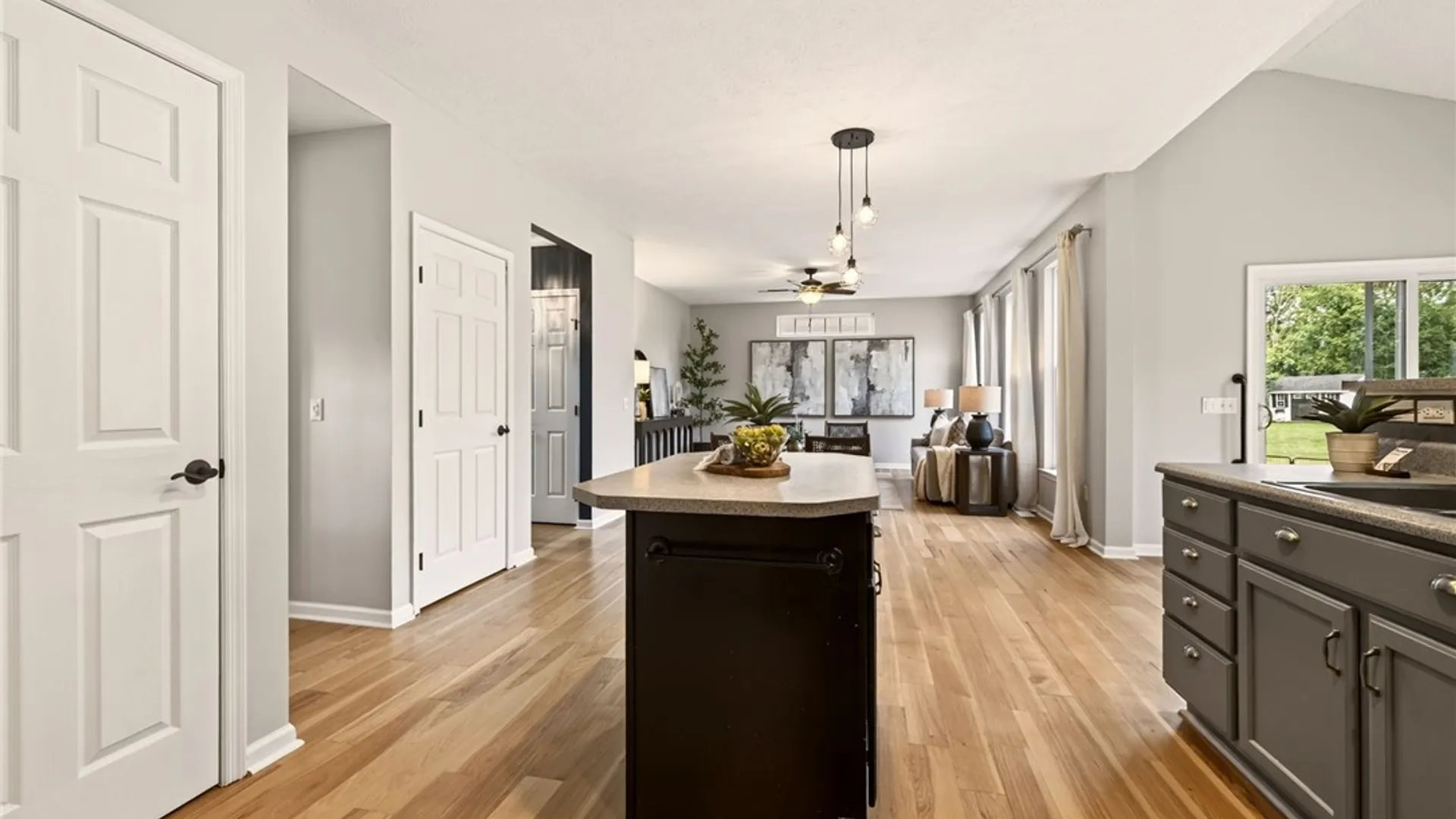 Property at 6672 Pond Side Circle, Victor, NY 14564 17