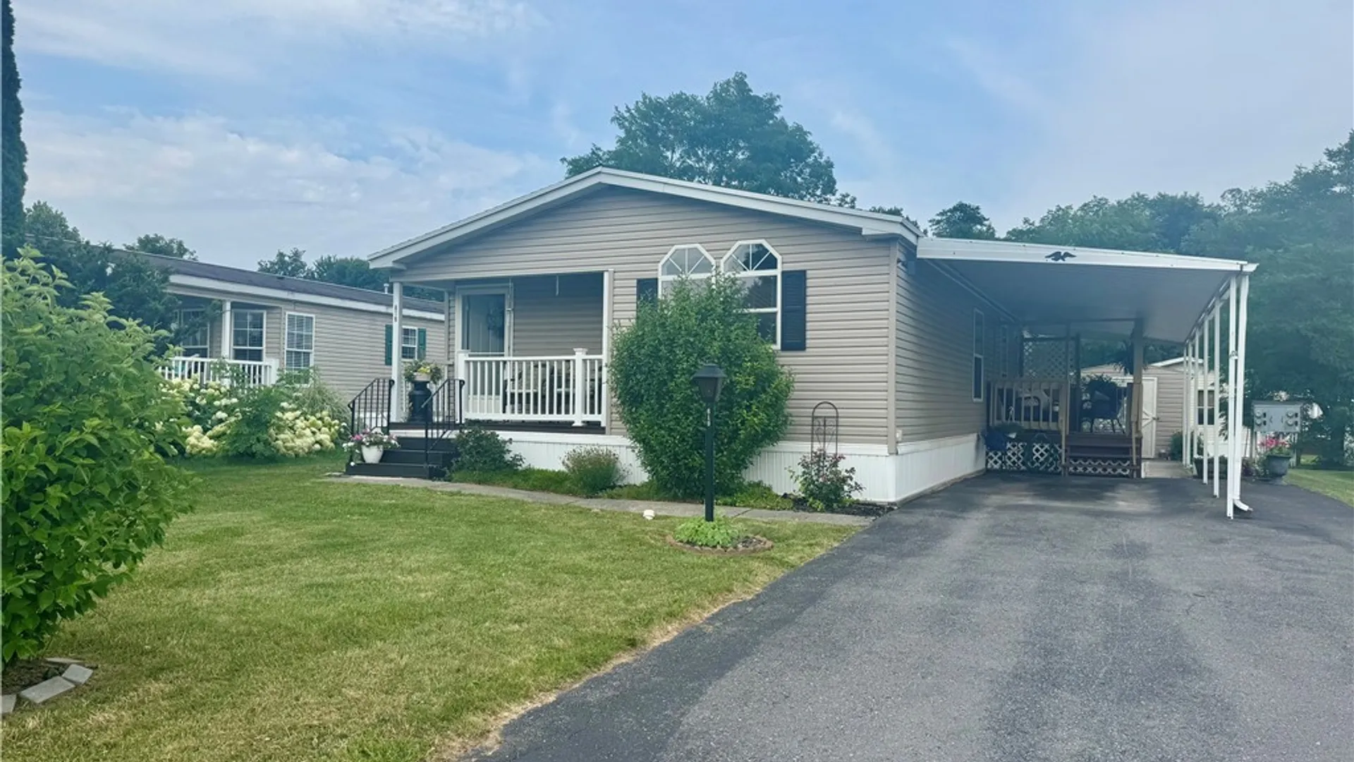 Property at 619 Barbara Avenue, New Hartford, NY 13323 33