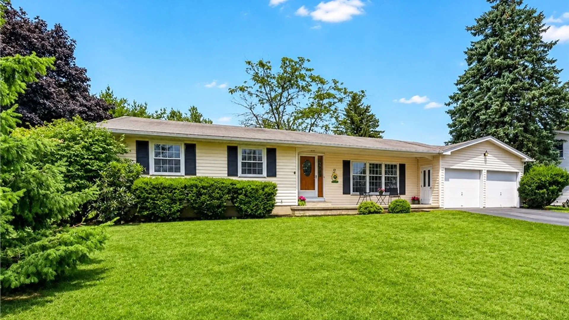 Property at 49 Pine Valley Drive, Greece, NY 14626 3