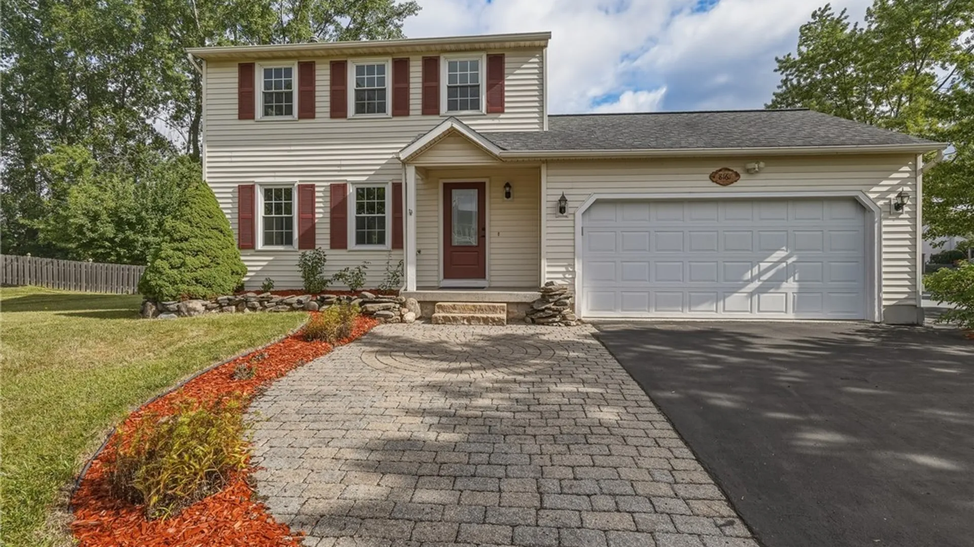 Property at 8167 Cicero Mills Road, Cicero, NY 13039 2
