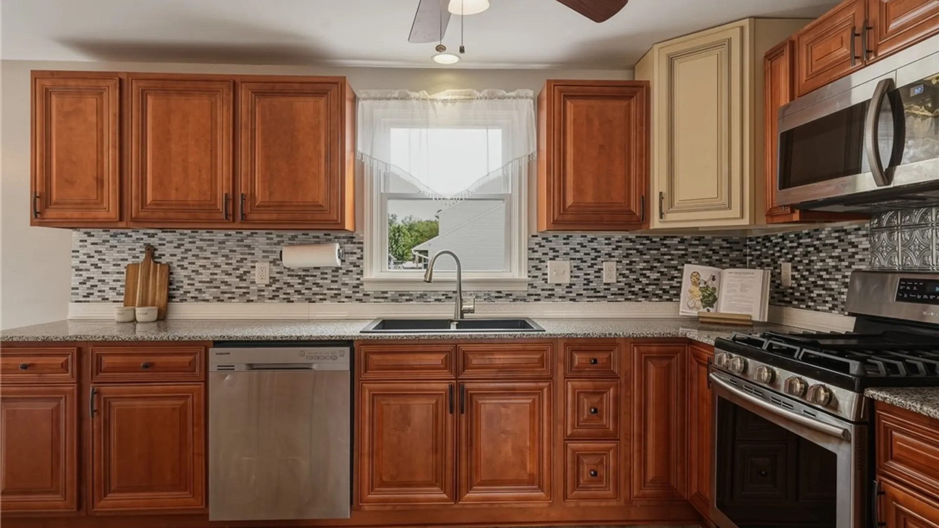 Property at 8167 Cicero Mills Road, Cicero, NY 13039 21