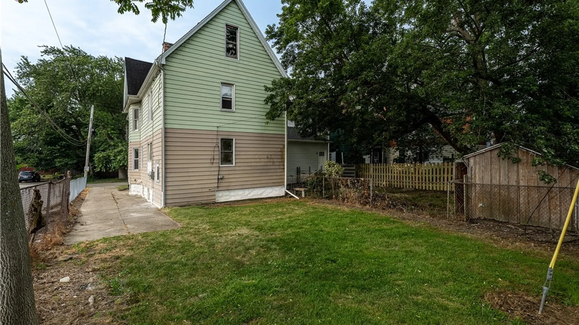 Property at 212 Lockwood Avenue, Buffalo, NY 14220 5