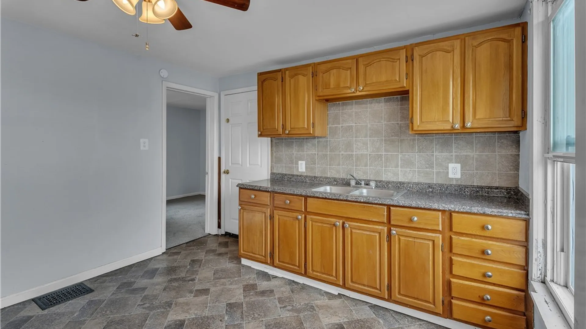 Property at 212 Lockwood Avenue, Buffalo, NY 14220 8