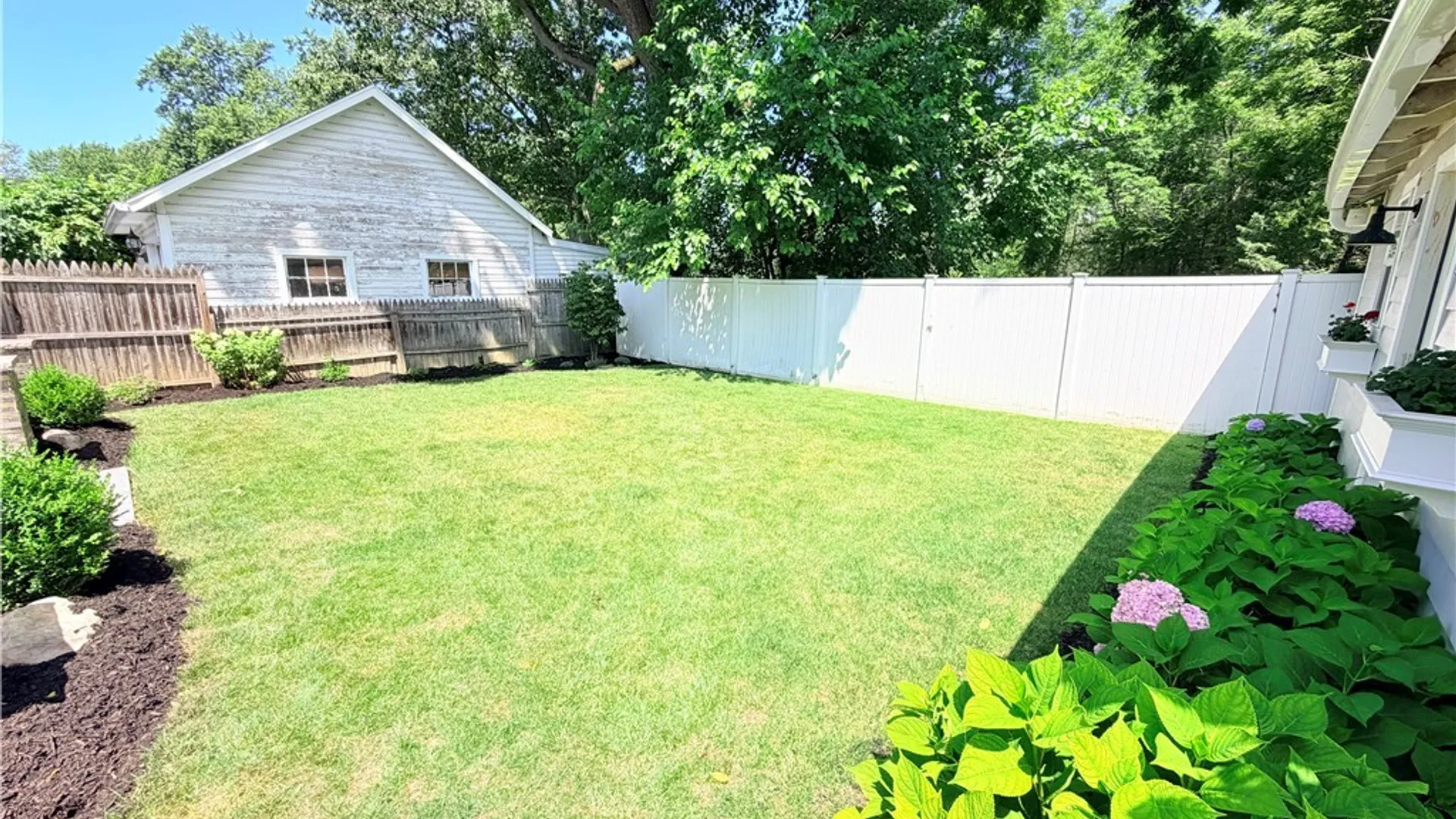 Property at 3794 Westview Avenue, Hamburg, NY 14075 44