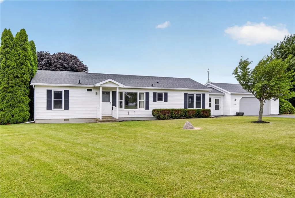 Property at 1707 State Route 96A, Romulus, NY 14521