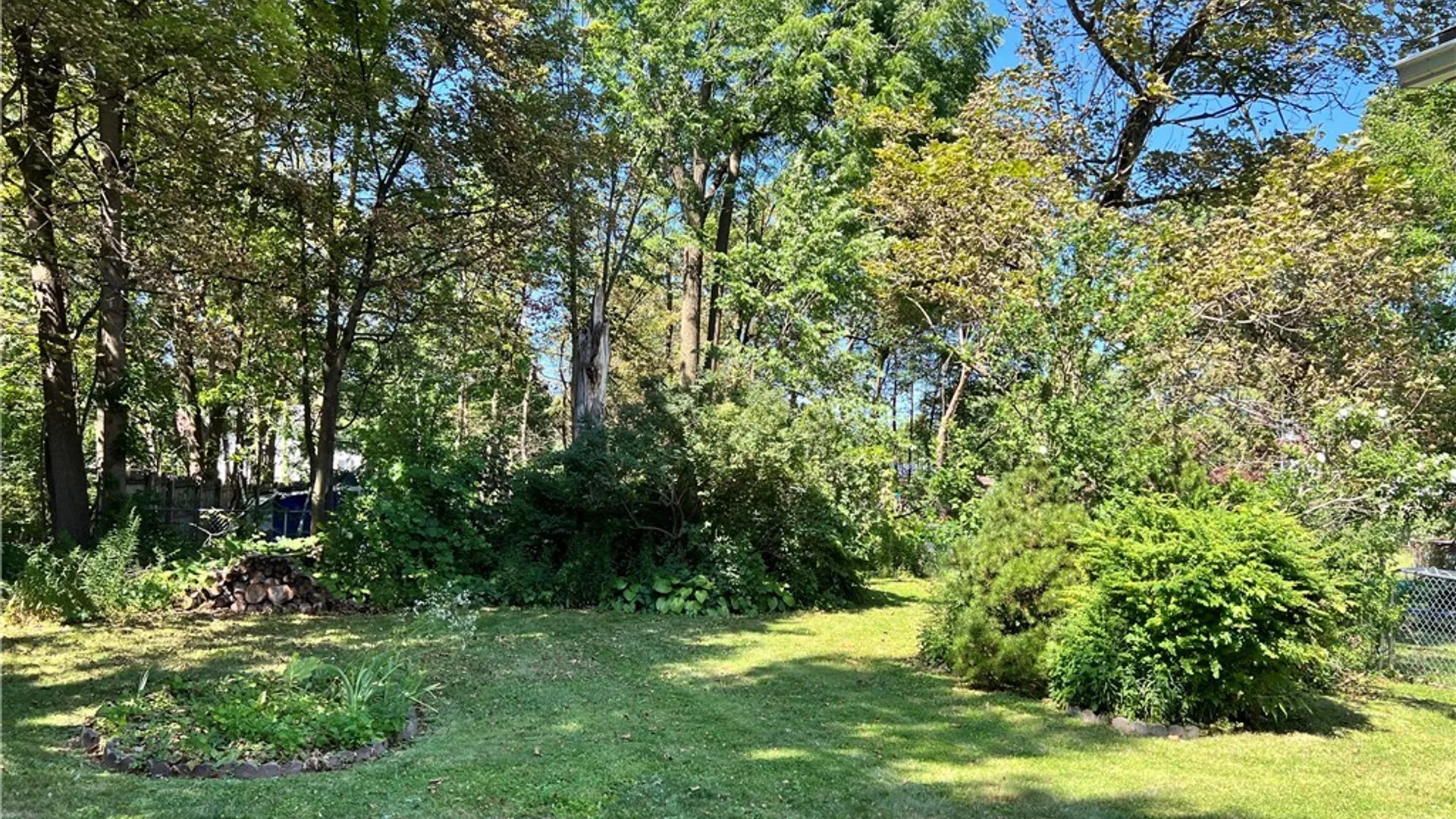 Property at 105 E Heman Street, DeWitt, NY 13057 26