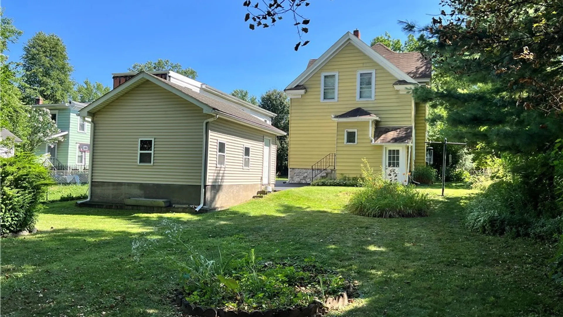 Property at 105 E Heman Street, DeWitt, NY 13057 27