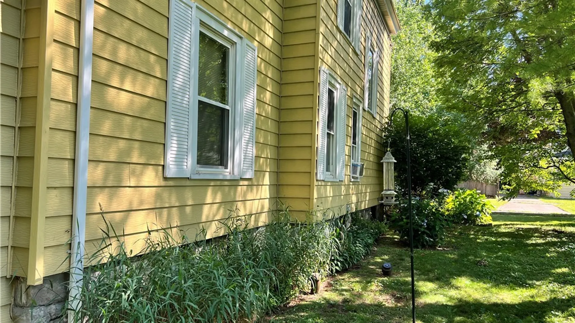 Property at 105 E Heman Street, DeWitt, NY 13057 28