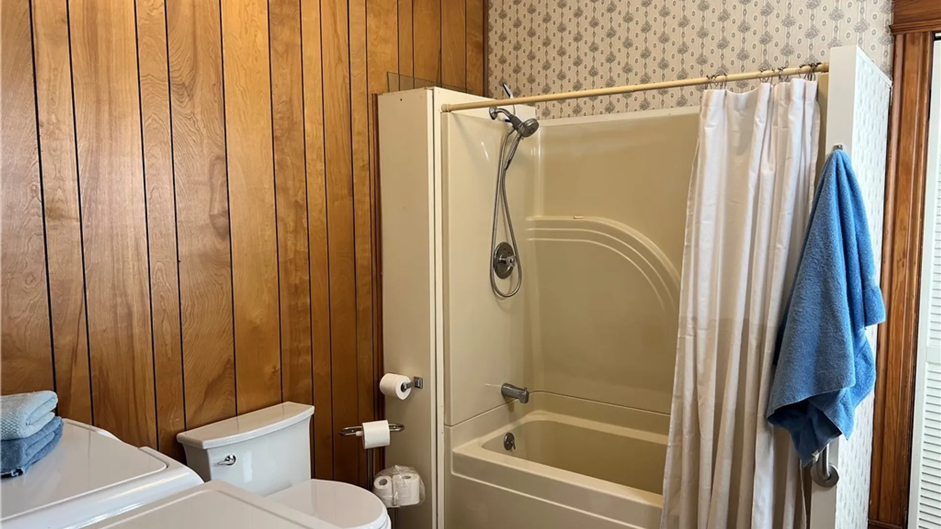 Property at 105 E Heman Street, DeWitt, NY 13057 19
