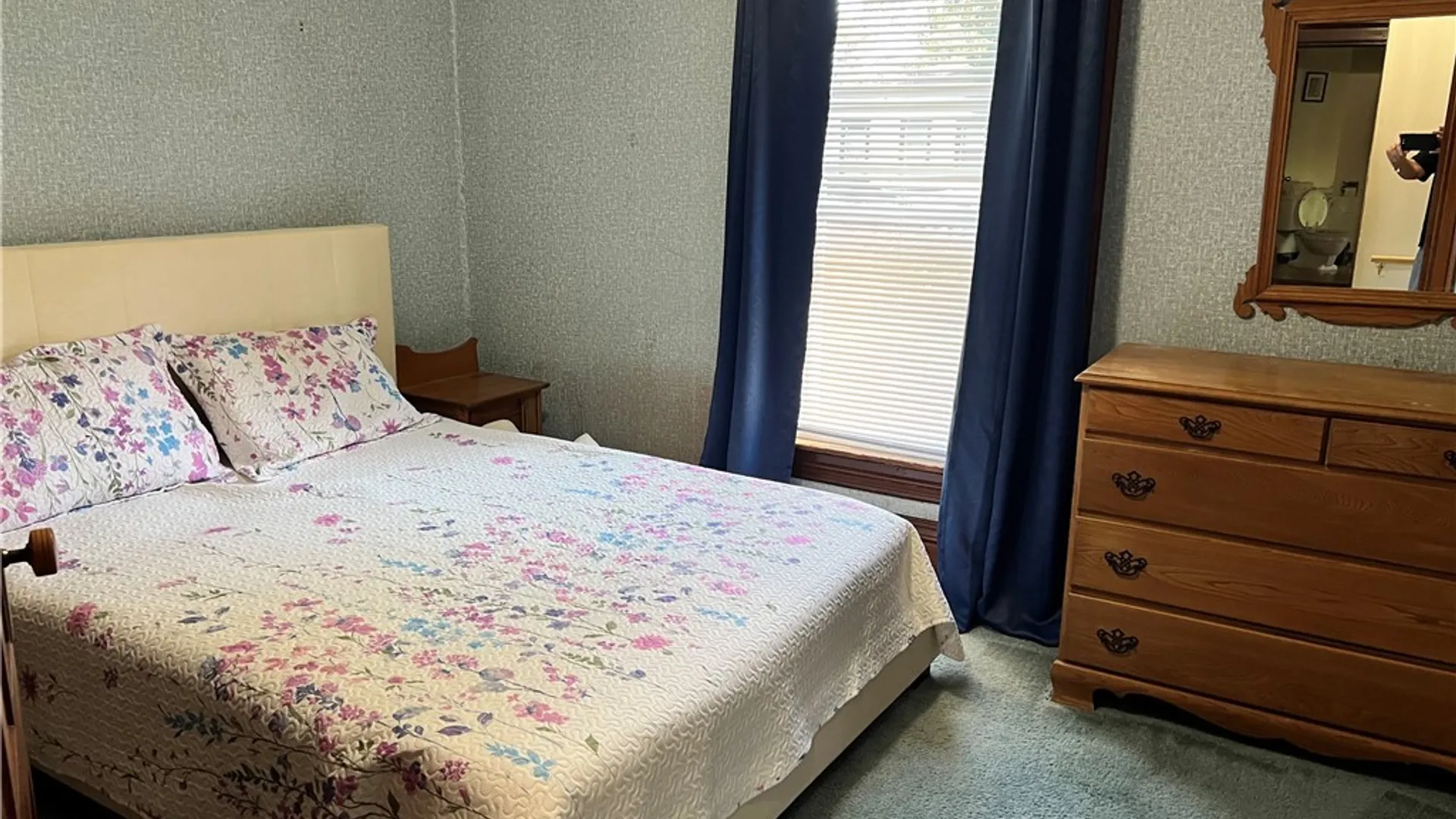 Property at 105 E Heman Street, DeWitt, NY 13057 6