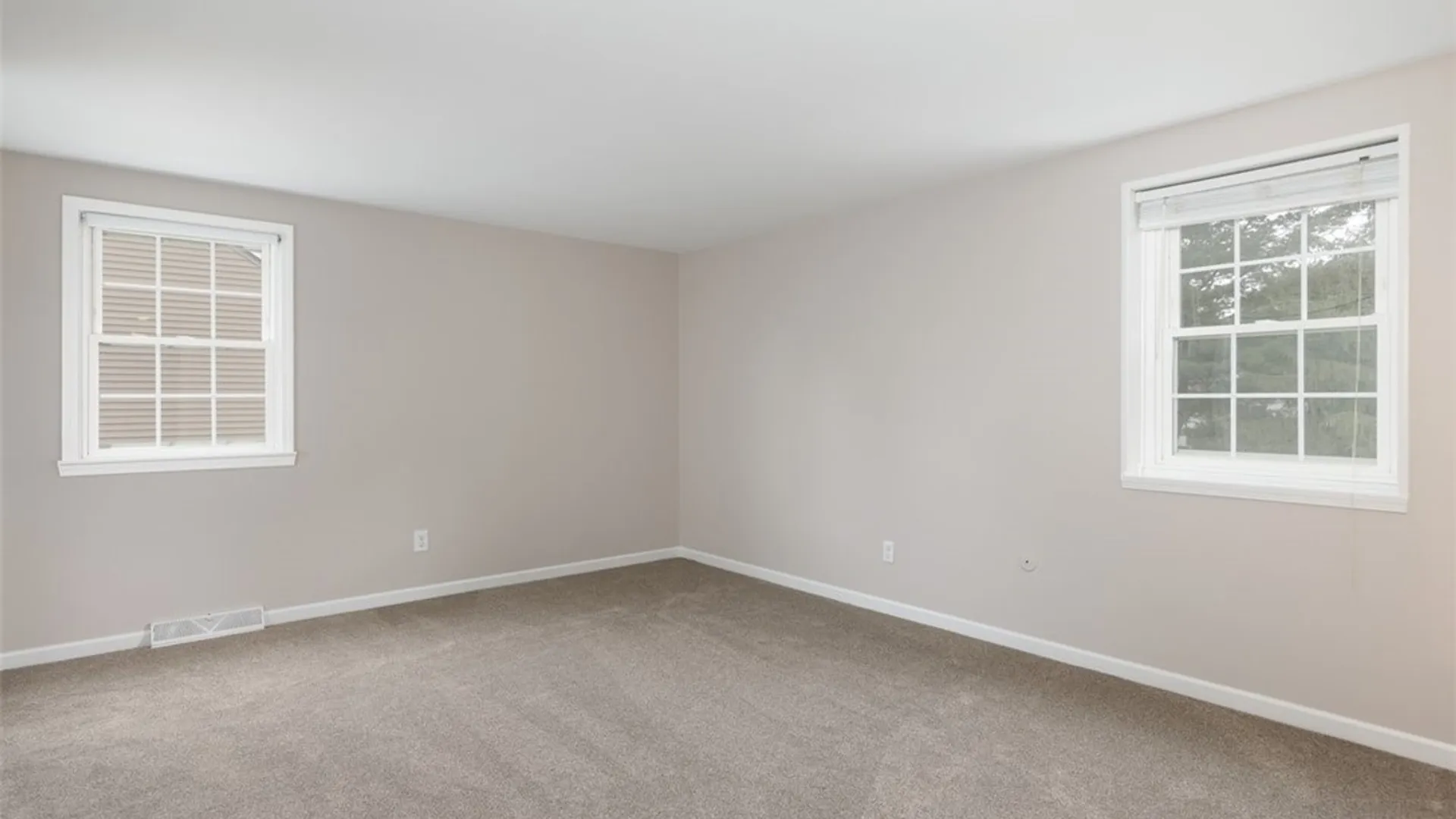 Property at 111 The Meadow, Aurora, NY 14052 9