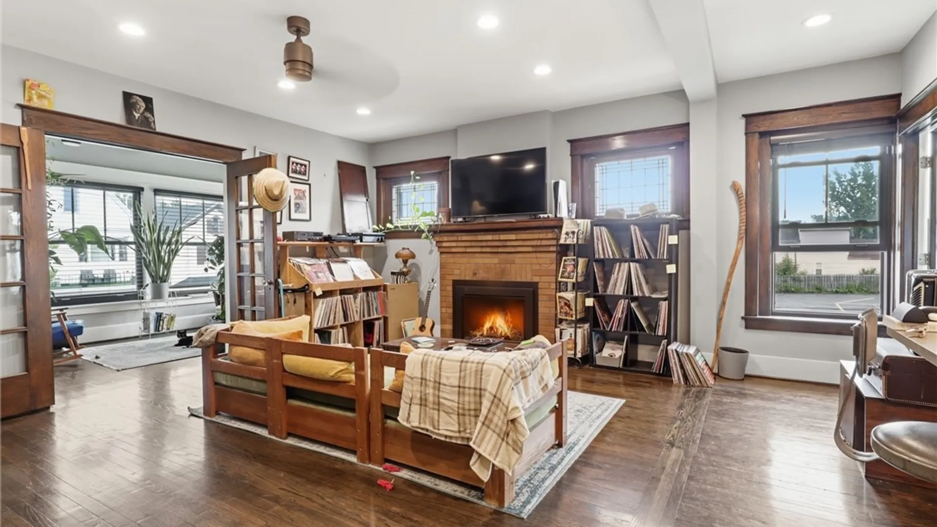 Property at 260 Plymouth Avenue, Buffalo, NY 14213 21