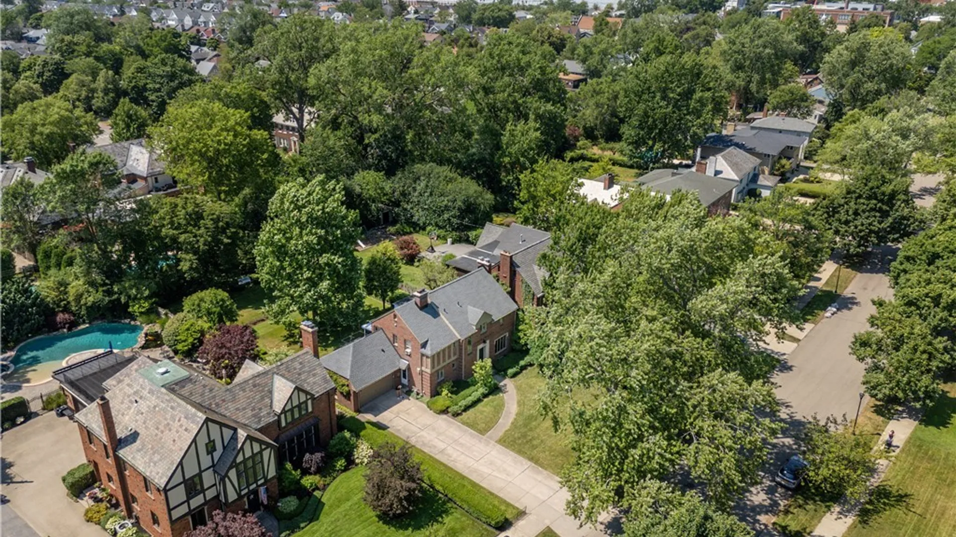 Property at 30 Hallam Road, Buffalo, NY 14216 47