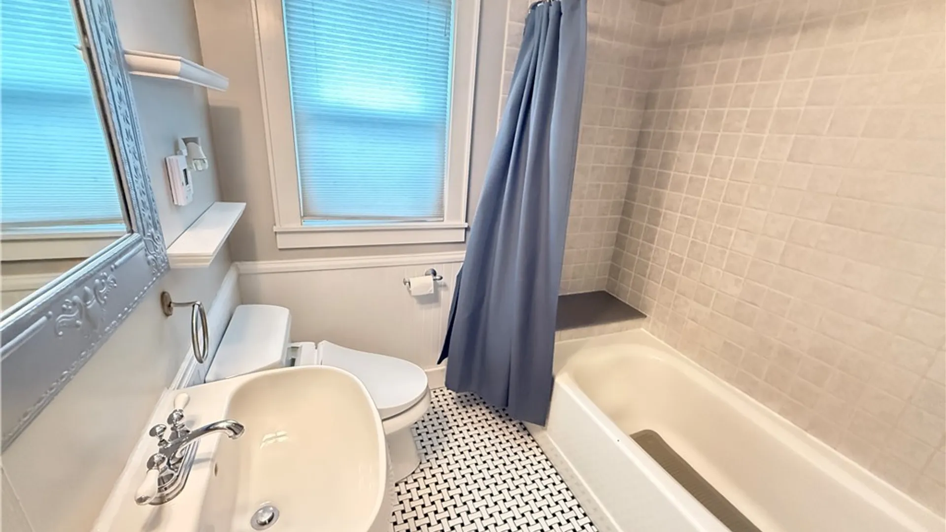 Property at 116 Ramsey Avenue, Syracuse, NY 13224 43
