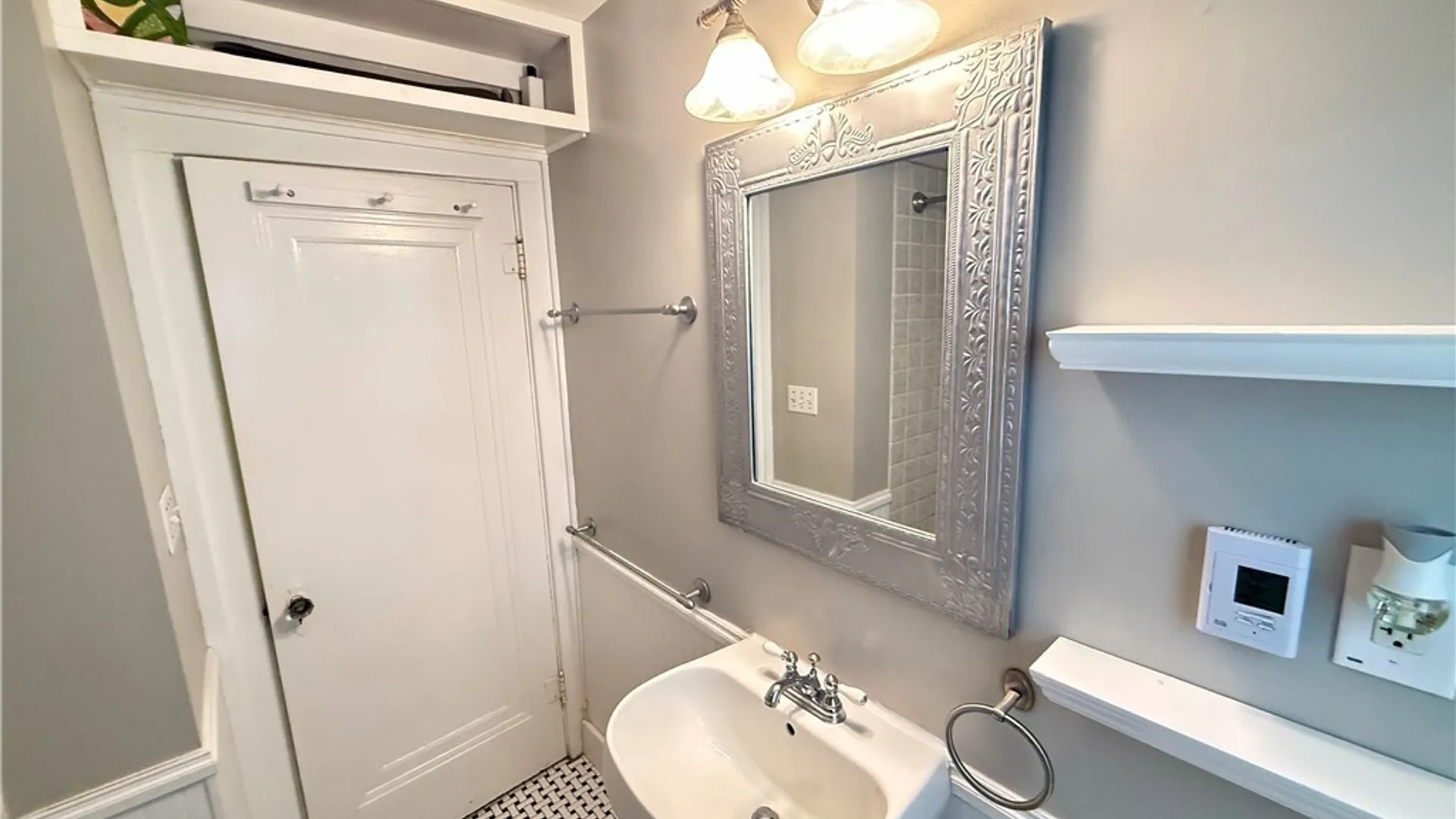 Property at 116 Ramsey Avenue, Syracuse, NY 13224 44