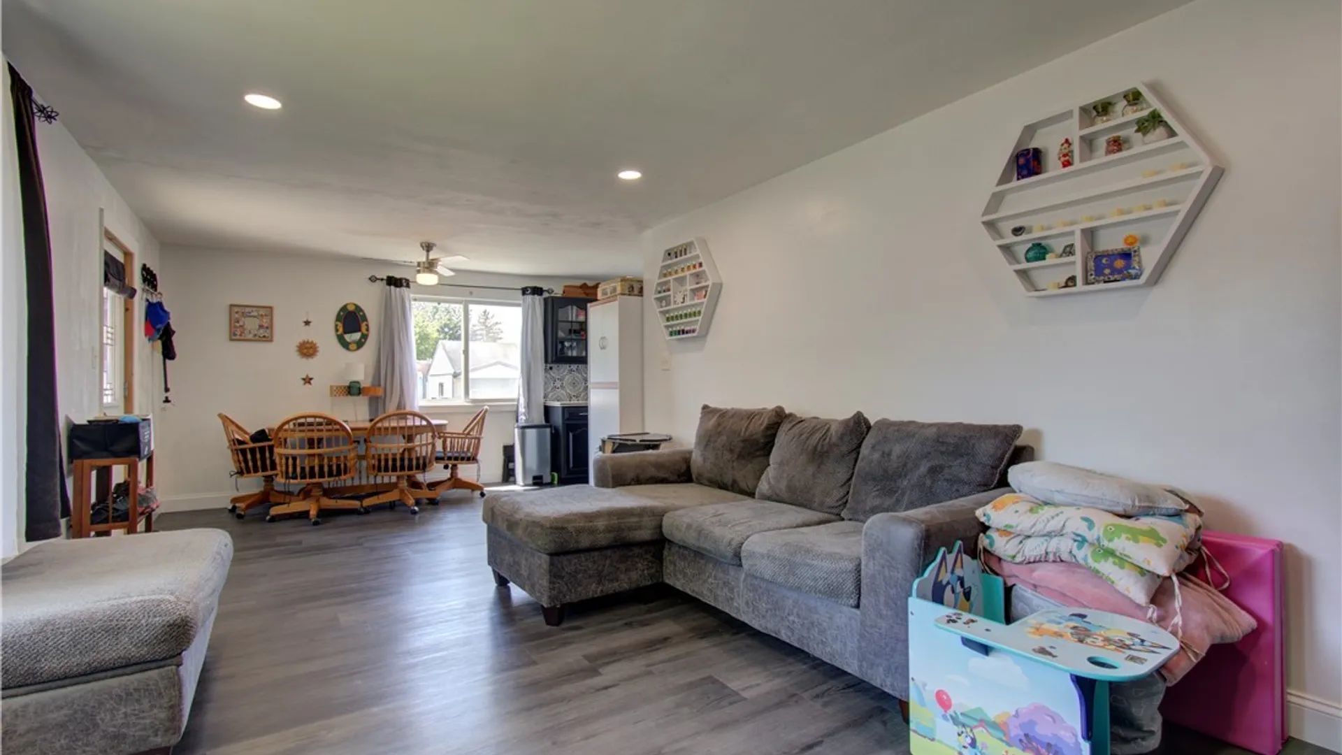 Property at 1240 91st Street, Niagara Falls, NY 14304 10