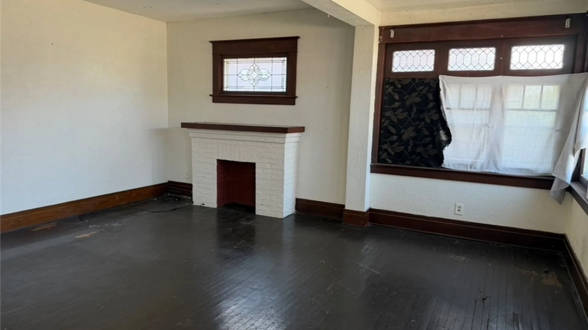 Property at 14 Thatcher Avenue, Buffalo, NY 14215 7