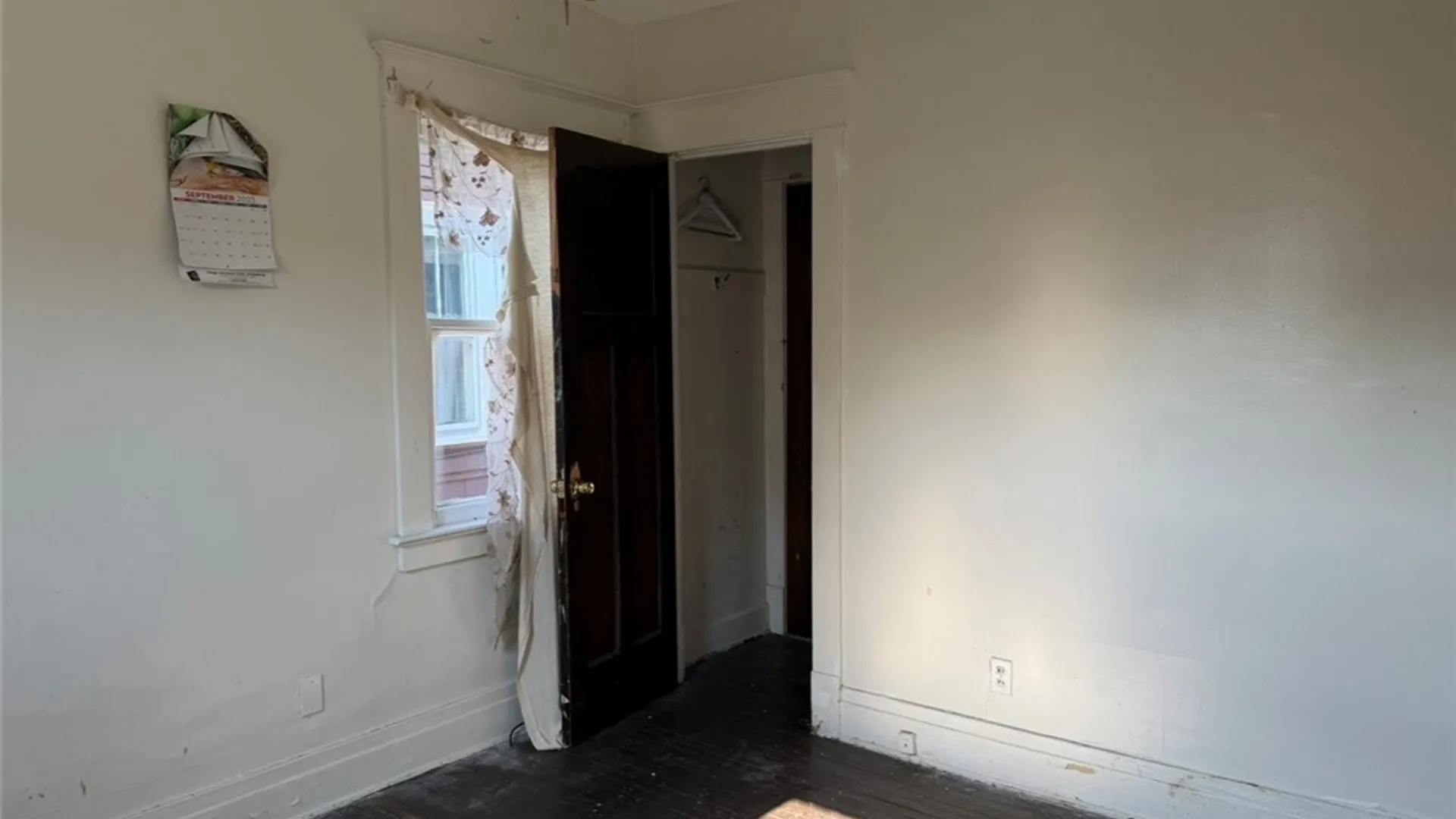 Property at 14 Thatcher Avenue, Buffalo, NY 14215 19