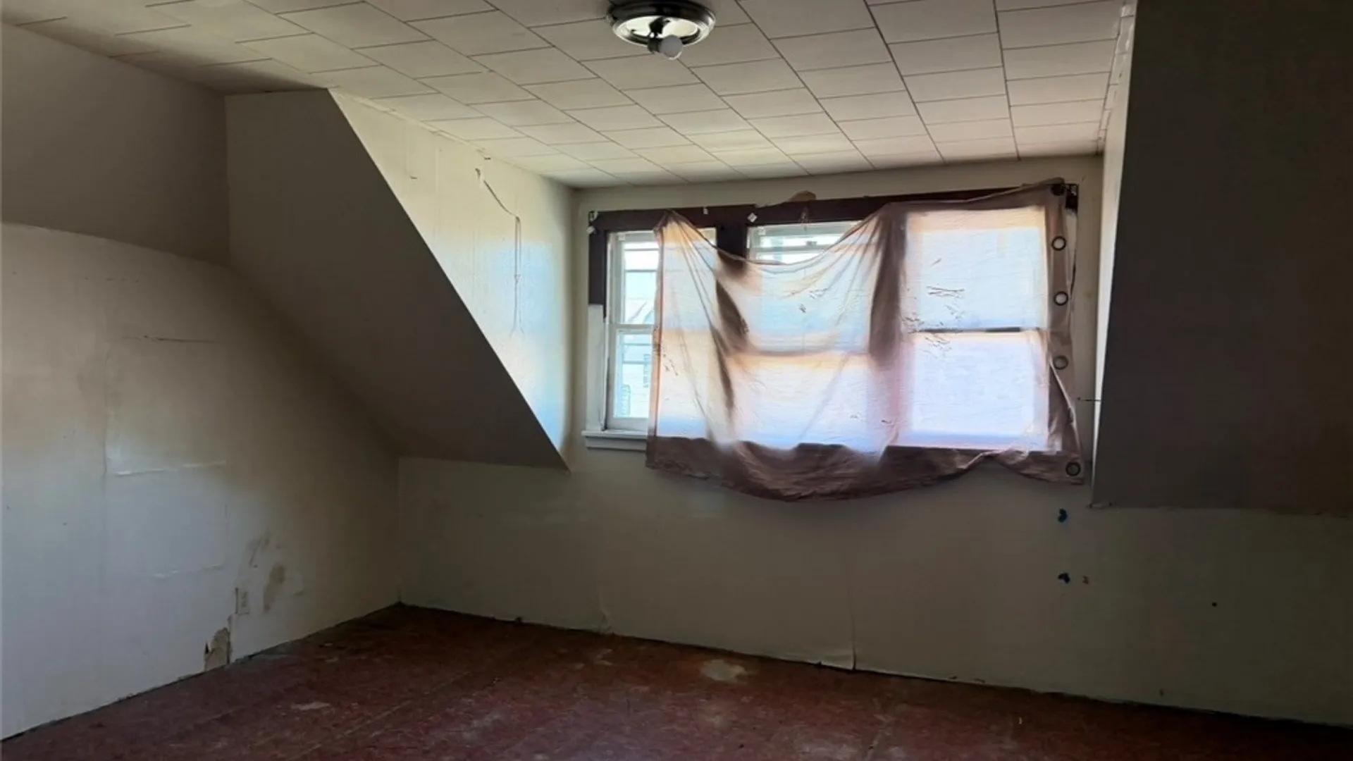 Property at 14 Thatcher Avenue, Buffalo, NY 14215 25
