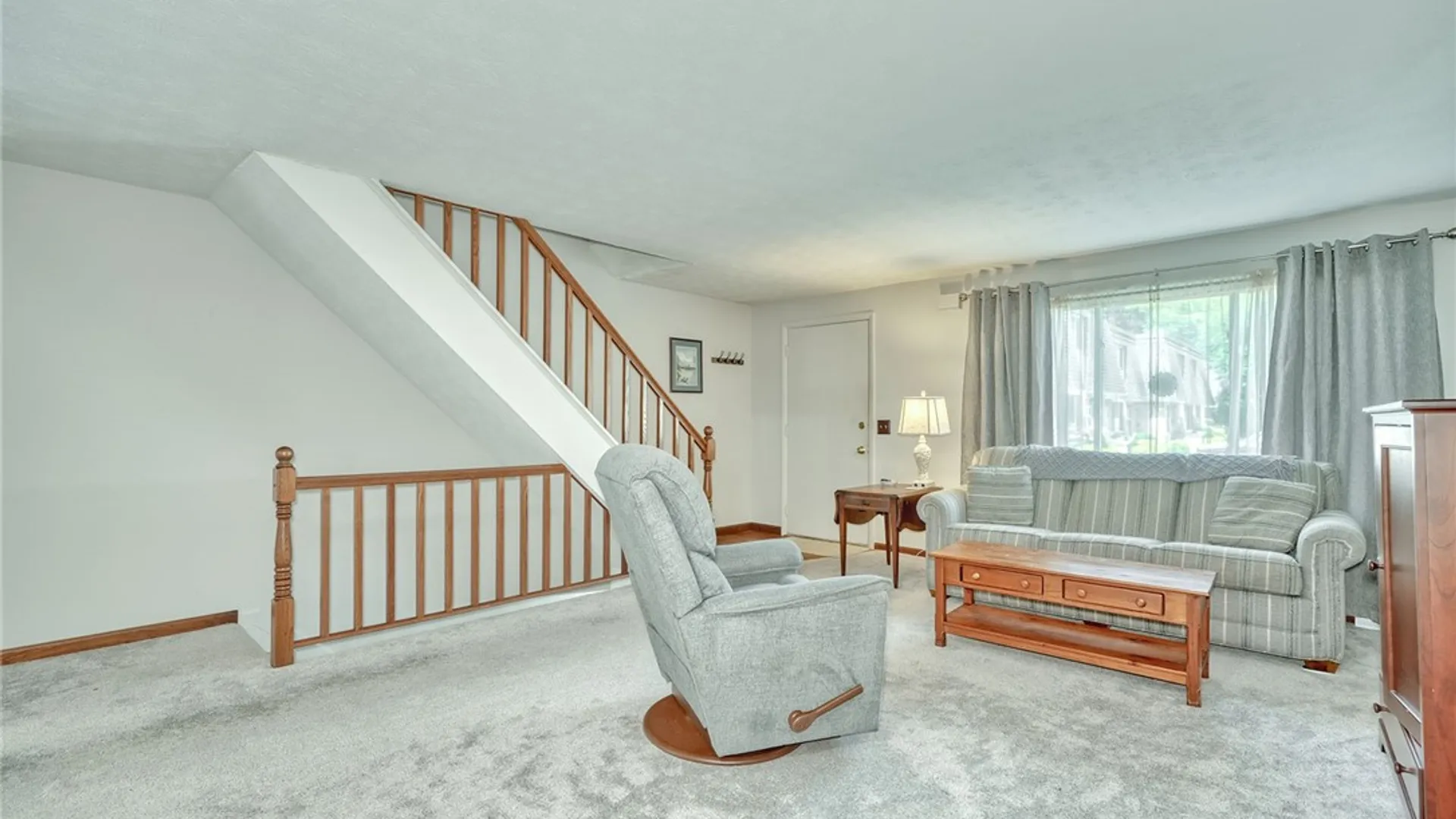 Property at 254 Penn Ln, Penfield, NY 14625 10