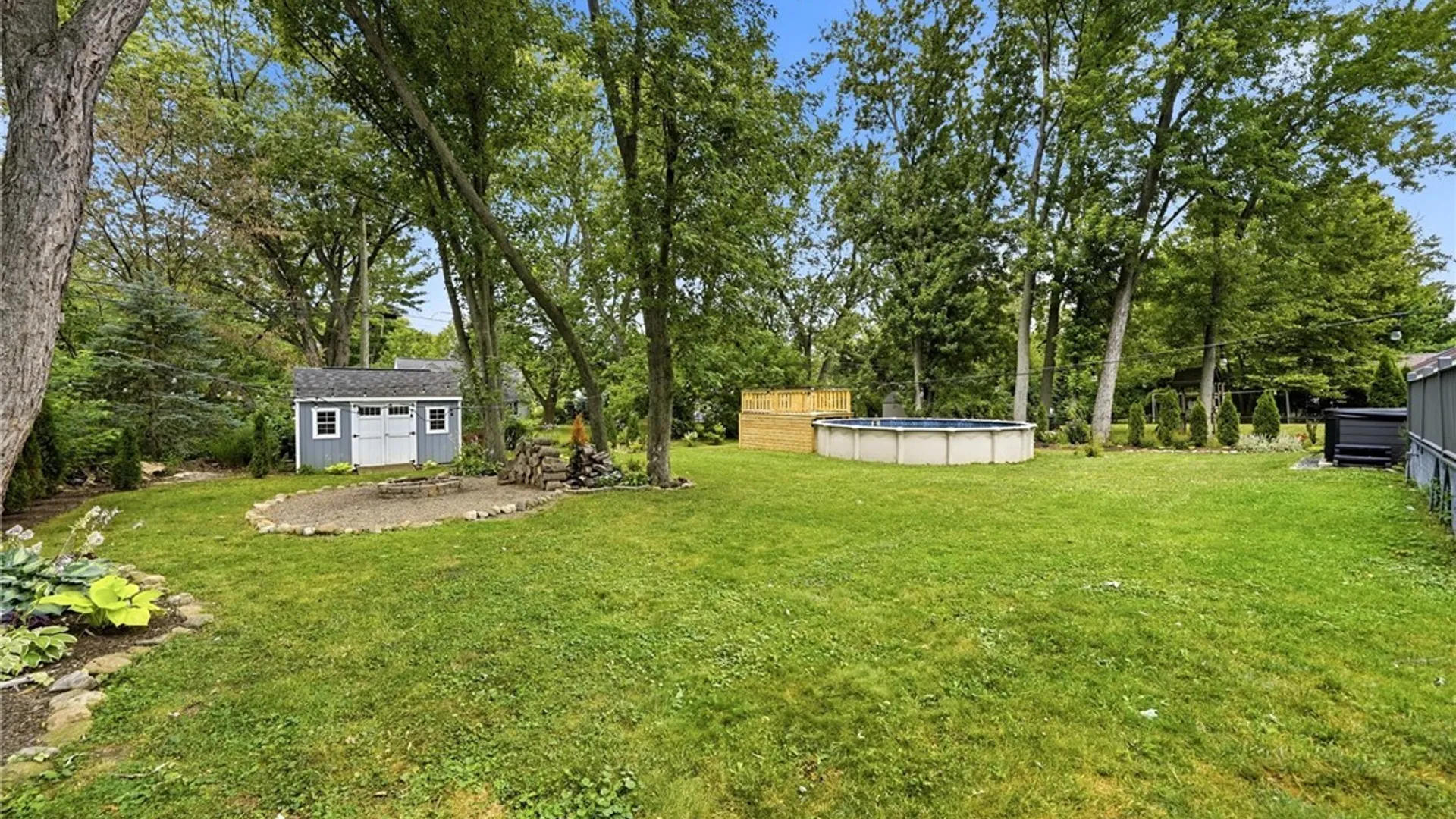 Property at 5 Ventura Drive, Orchard Park, NY 14127 43